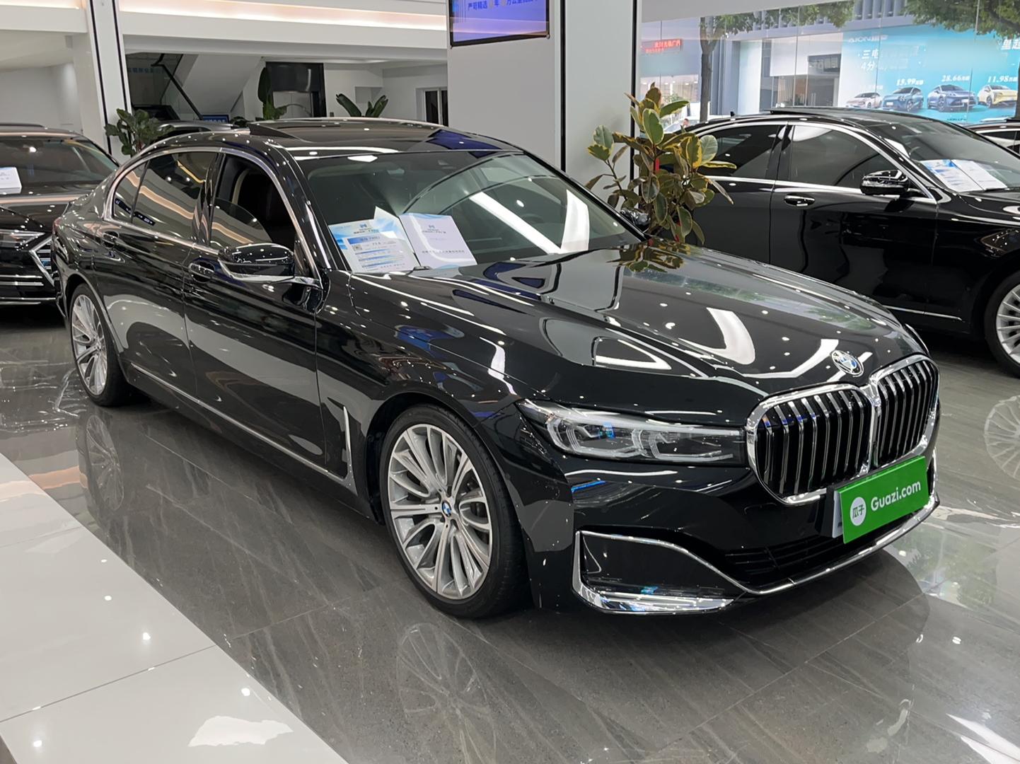 宝马7系 2021款 740Li 领先型 豪华套装(进口)