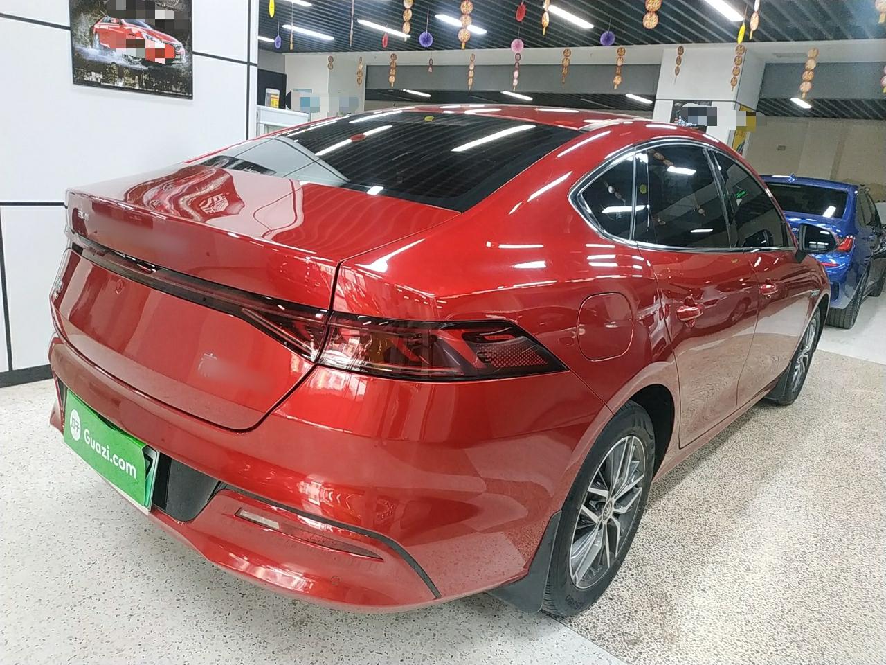 比亚迪 秦PLUS 2021款 EV 400KM 豪华型