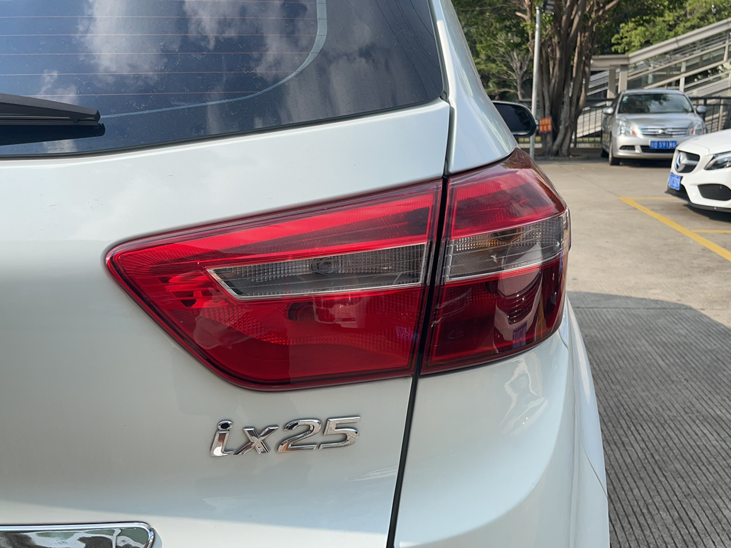 现代ix25 2015款 1.6L 自动两驱智能型GLS