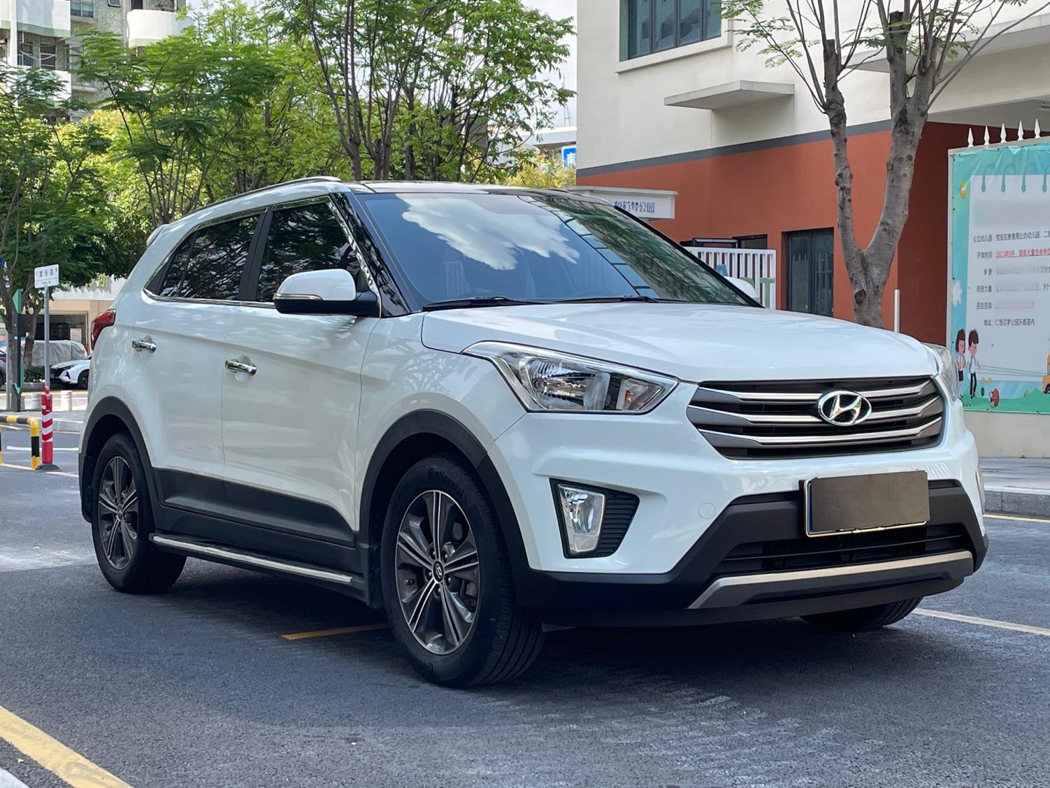 现代ix25 2015款 1.6L 自动两驱智能型GLS