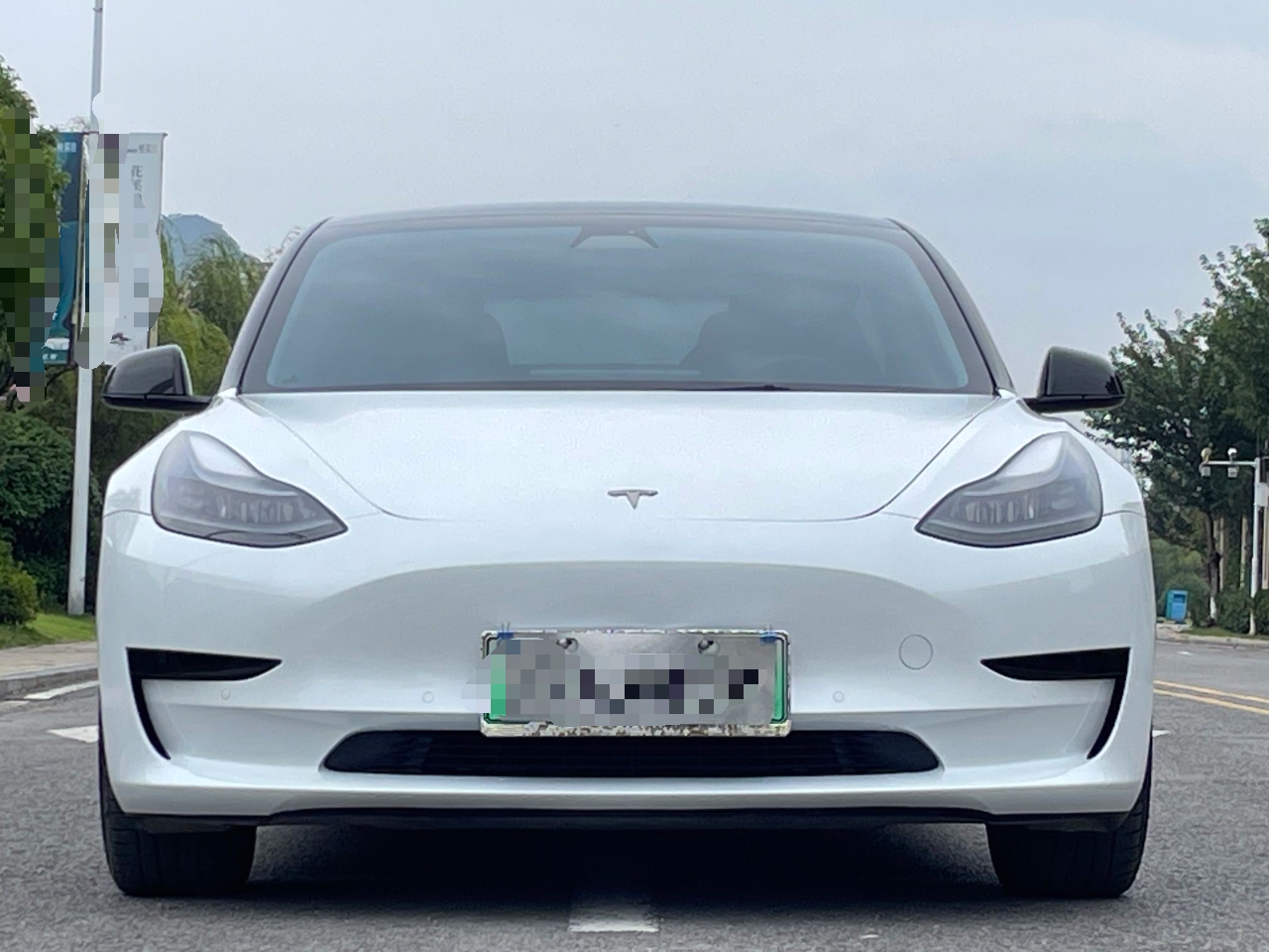 特斯拉 Model 3 2021款 标准续航后驱升级版