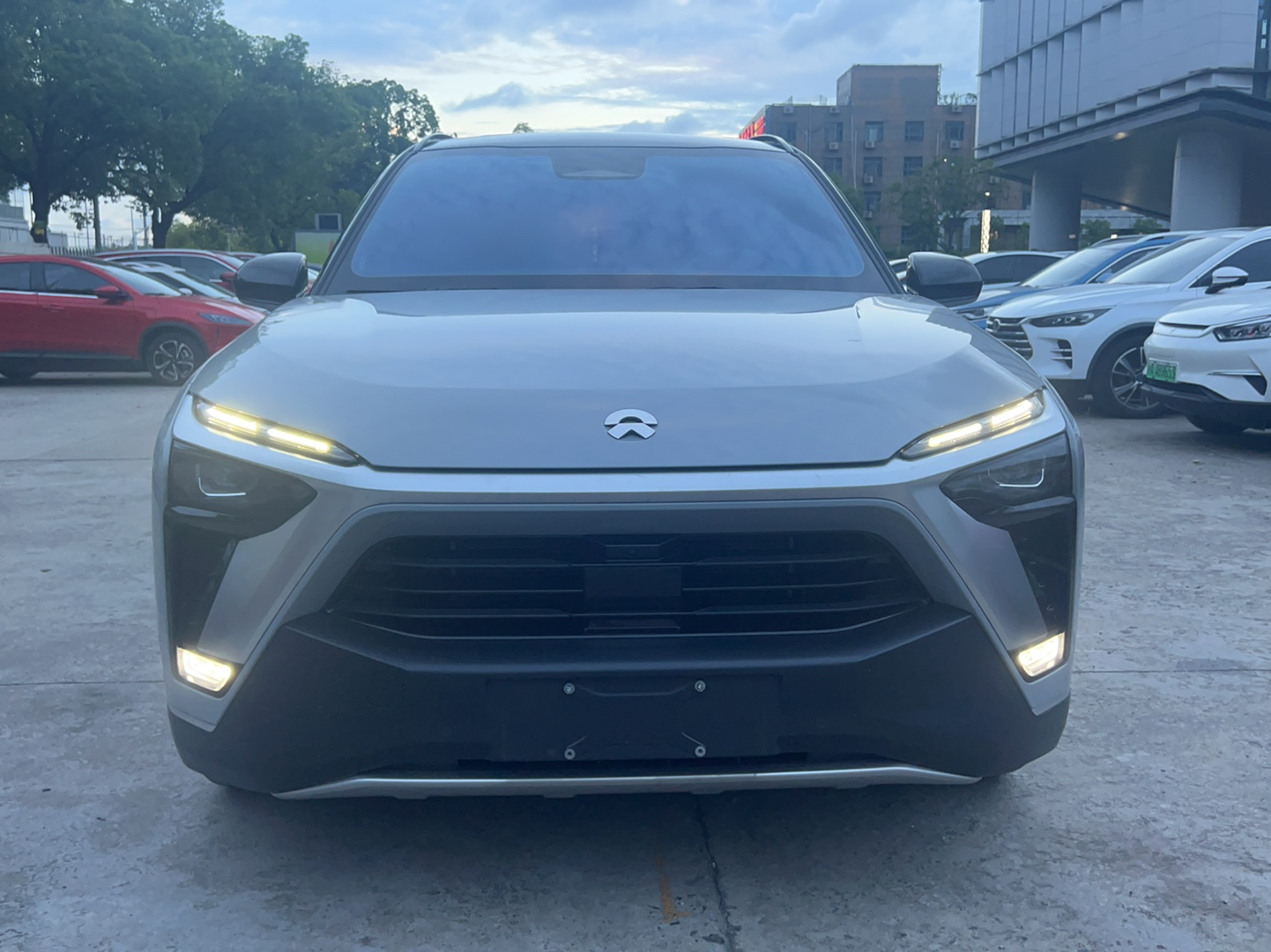 蔚来ES8 2022款 75kWh 六座版