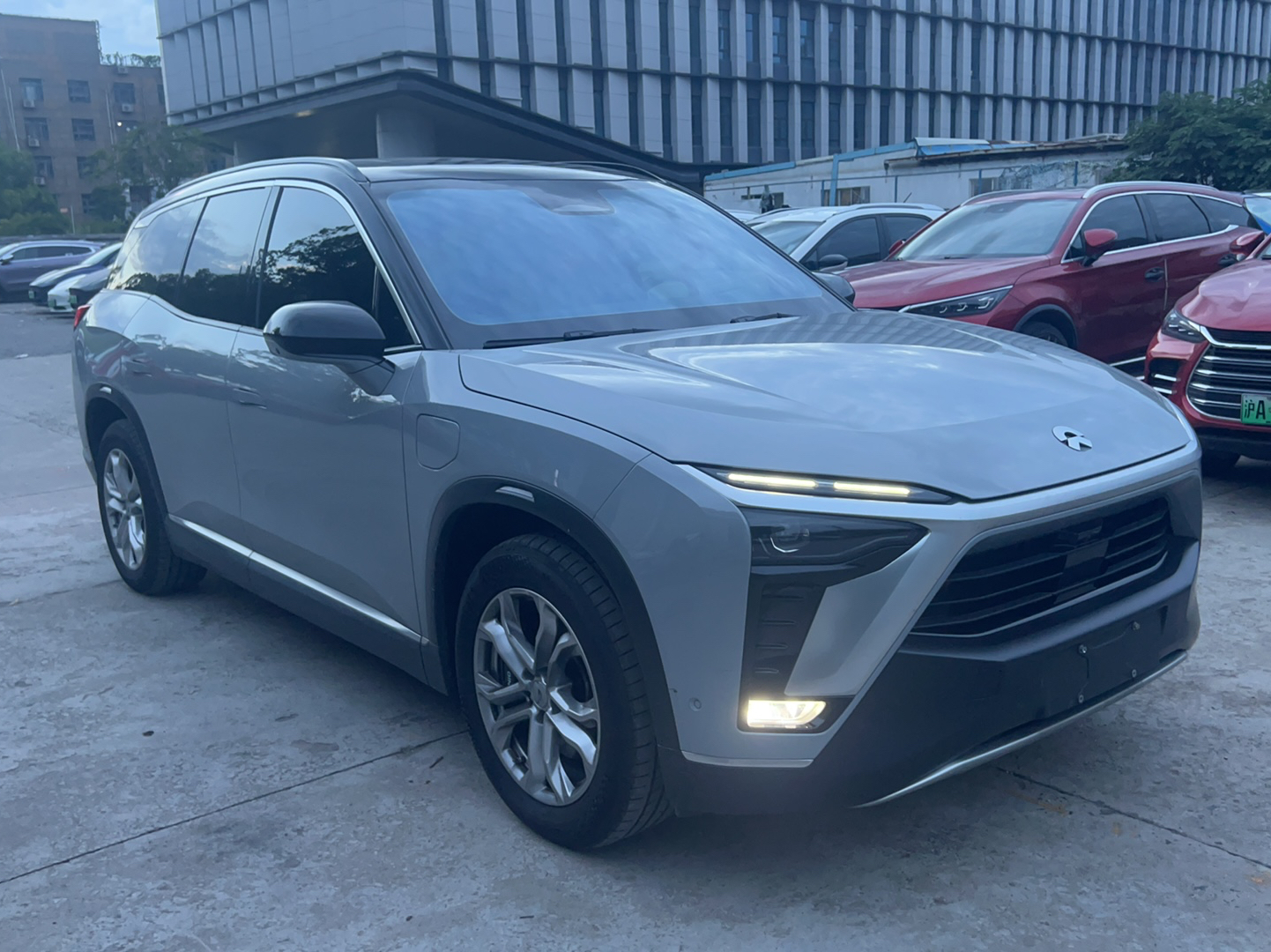 蔚来ES8 2022款 75kWh 六座版