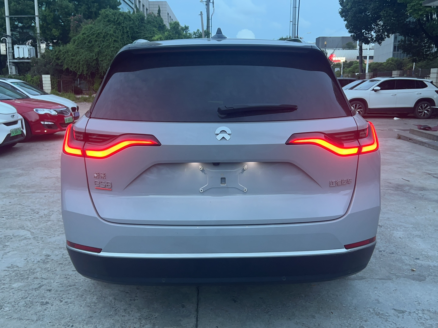 蔚来ES8 2022款 75kWh 六座版