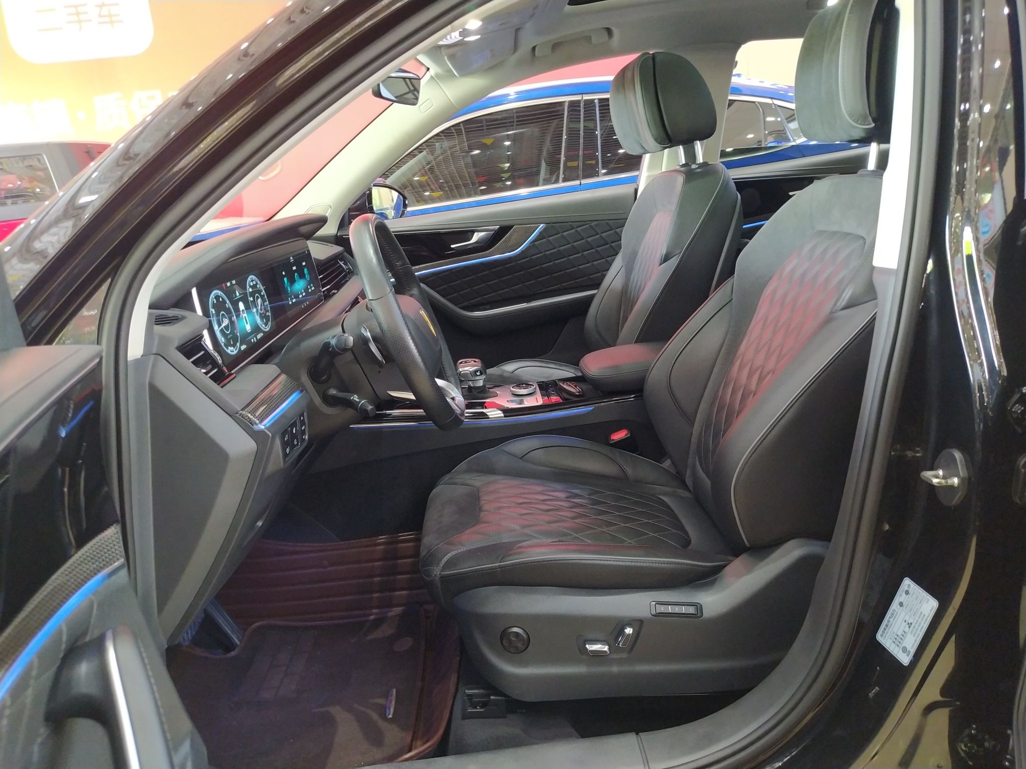 红旗HS5 2019款 2.0T 智联旗领版