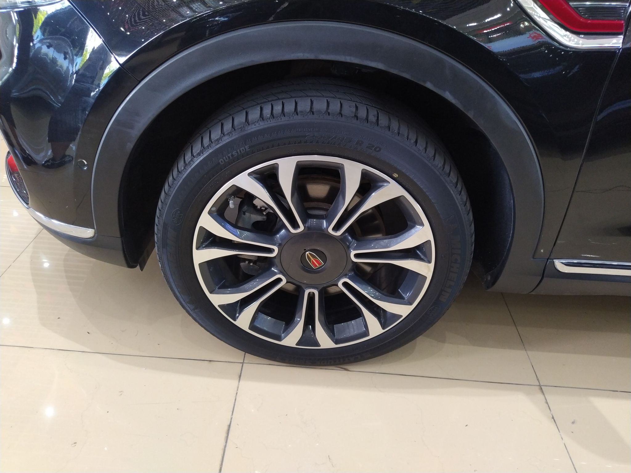 红旗HS5 2019款 2.0T 智联旗领版