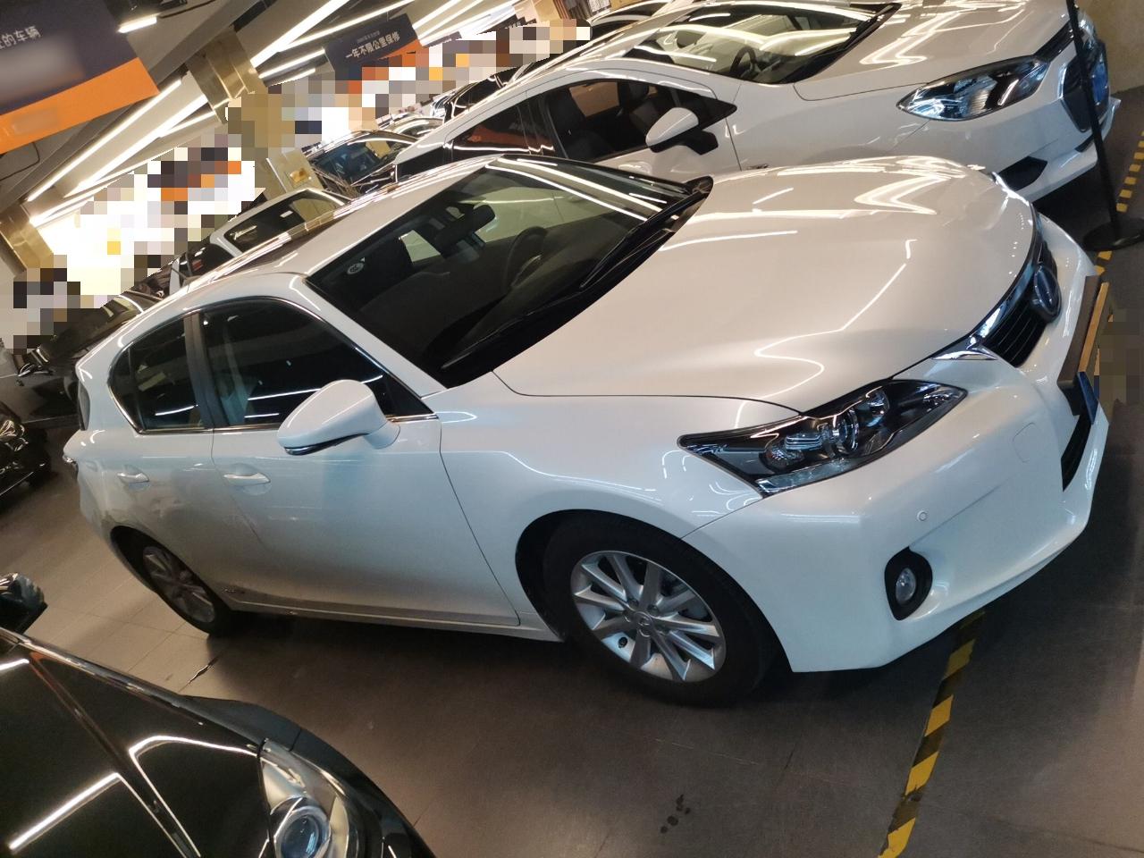 雷克萨斯CT 2012款 CT200h 精英版