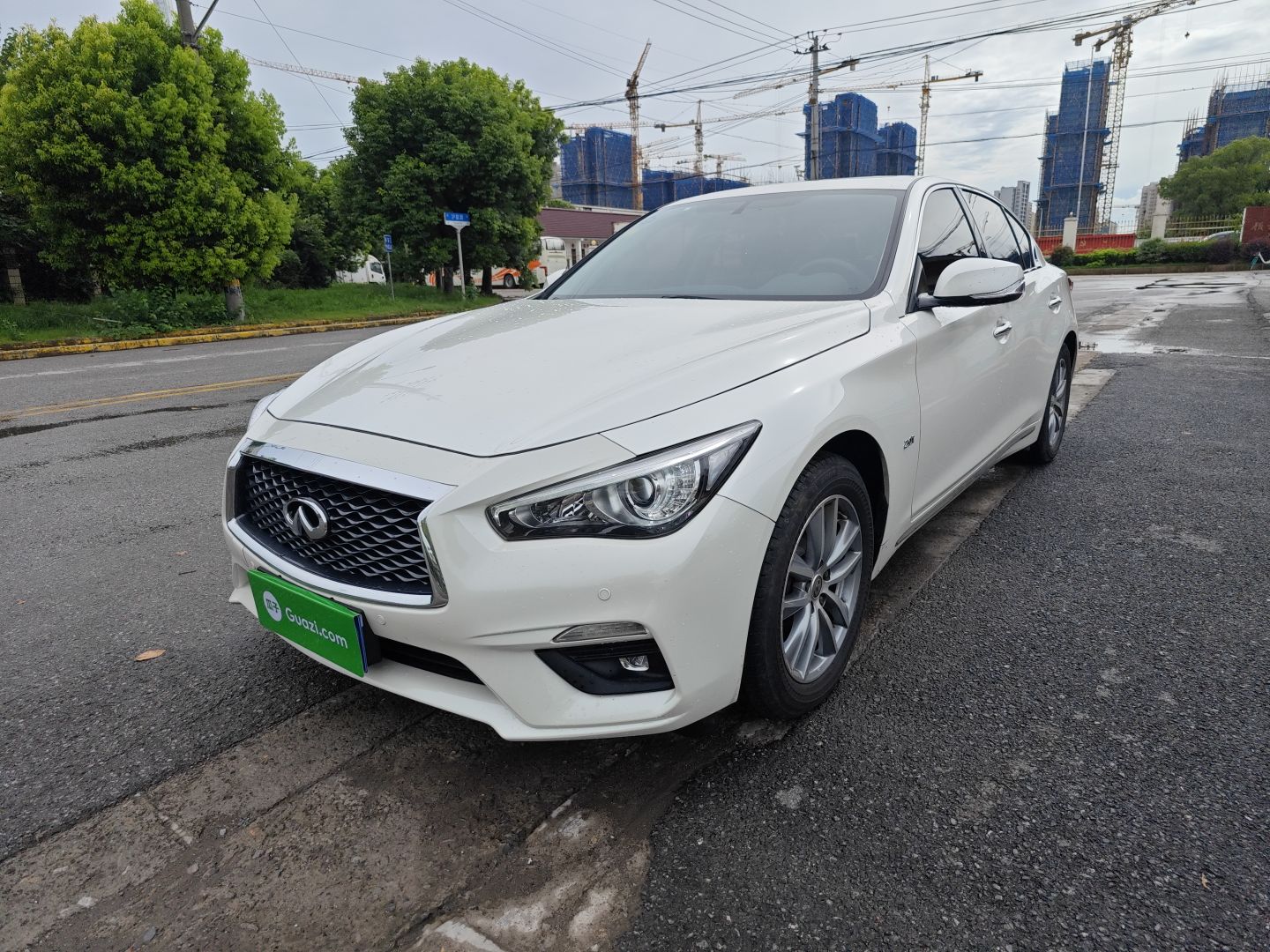 英菲尼迪Q50L 2018款 2.0T 舒适版 国V