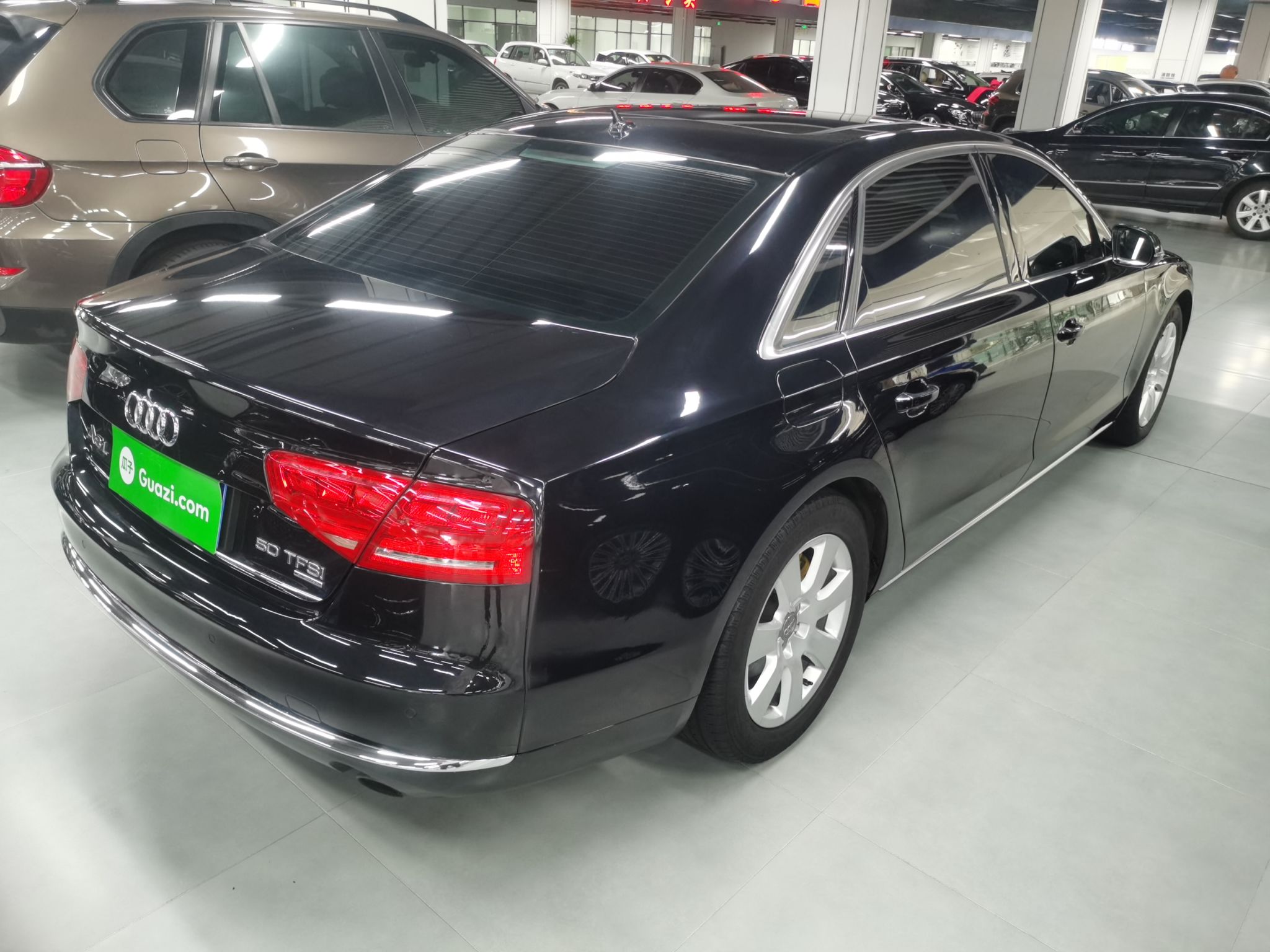 奥迪A8 2013款 A8L 45 TFSI quattro舒适型(进口)