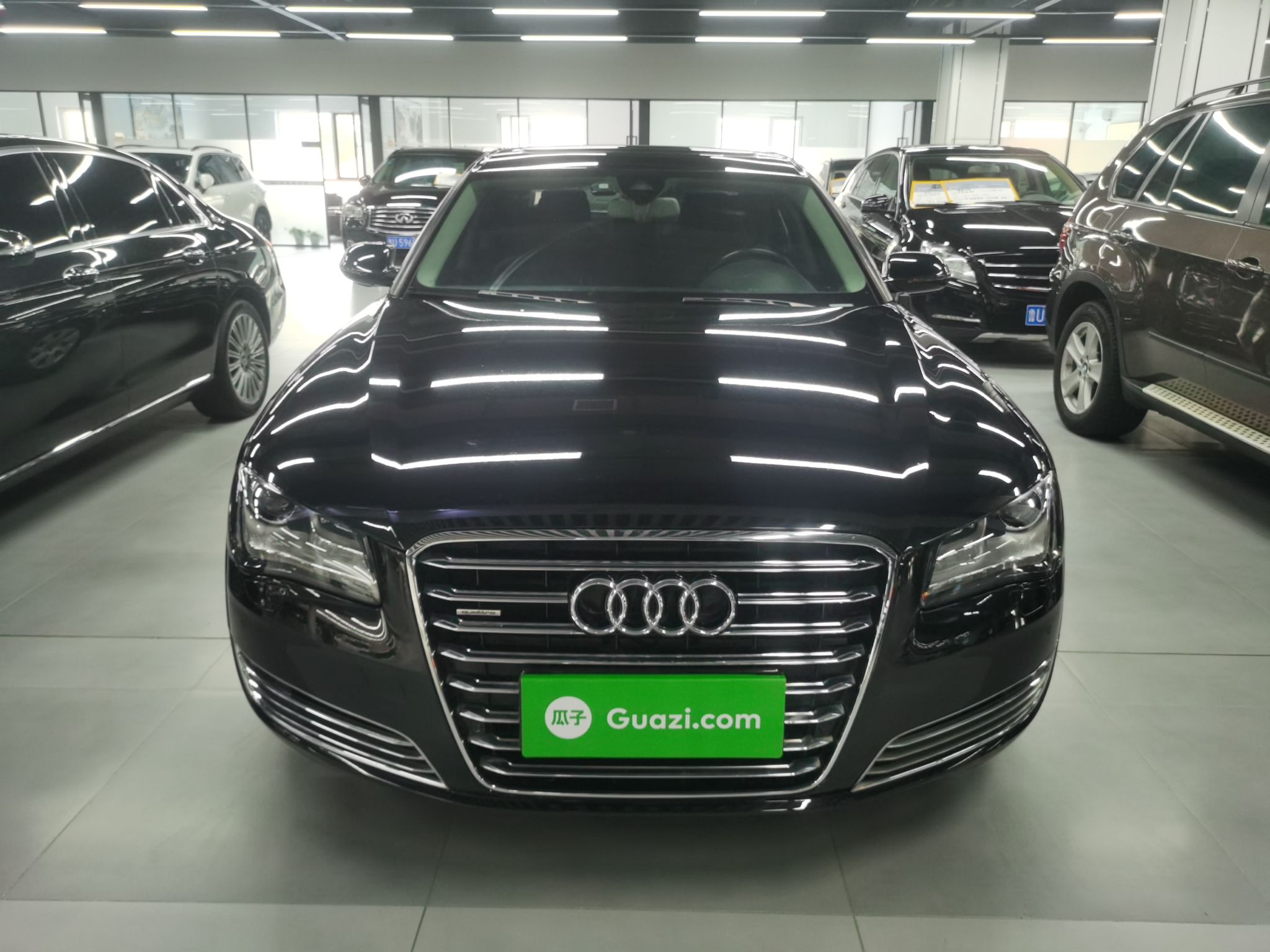 奥迪A8 2013款 A8L 45 TFSI quattro舒适型(进口)