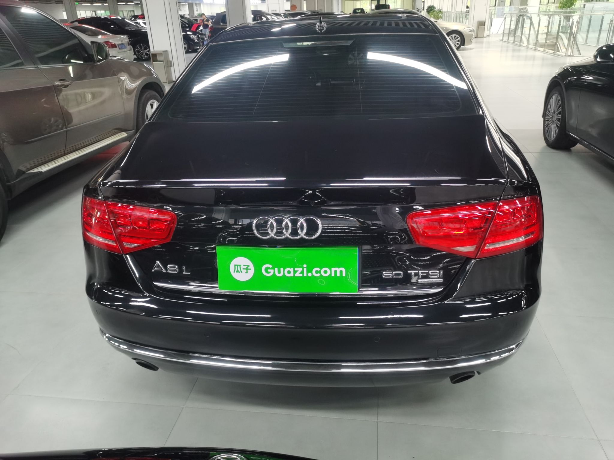 奥迪A8 2013款 A8L 45 TFSI quattro舒适型(进口)