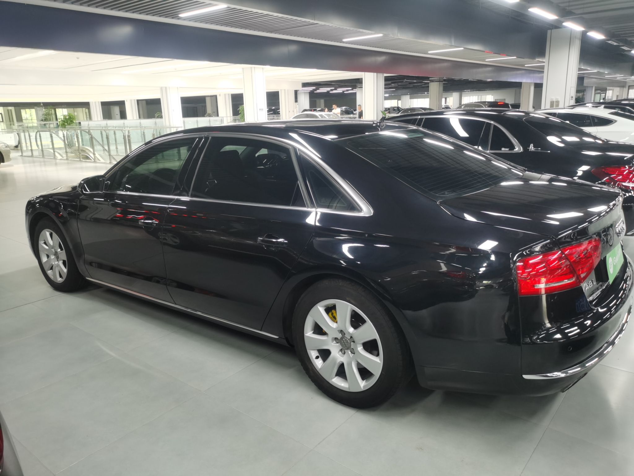 奥迪A8 2013款 A8L 45 TFSI quattro舒适型(进口)