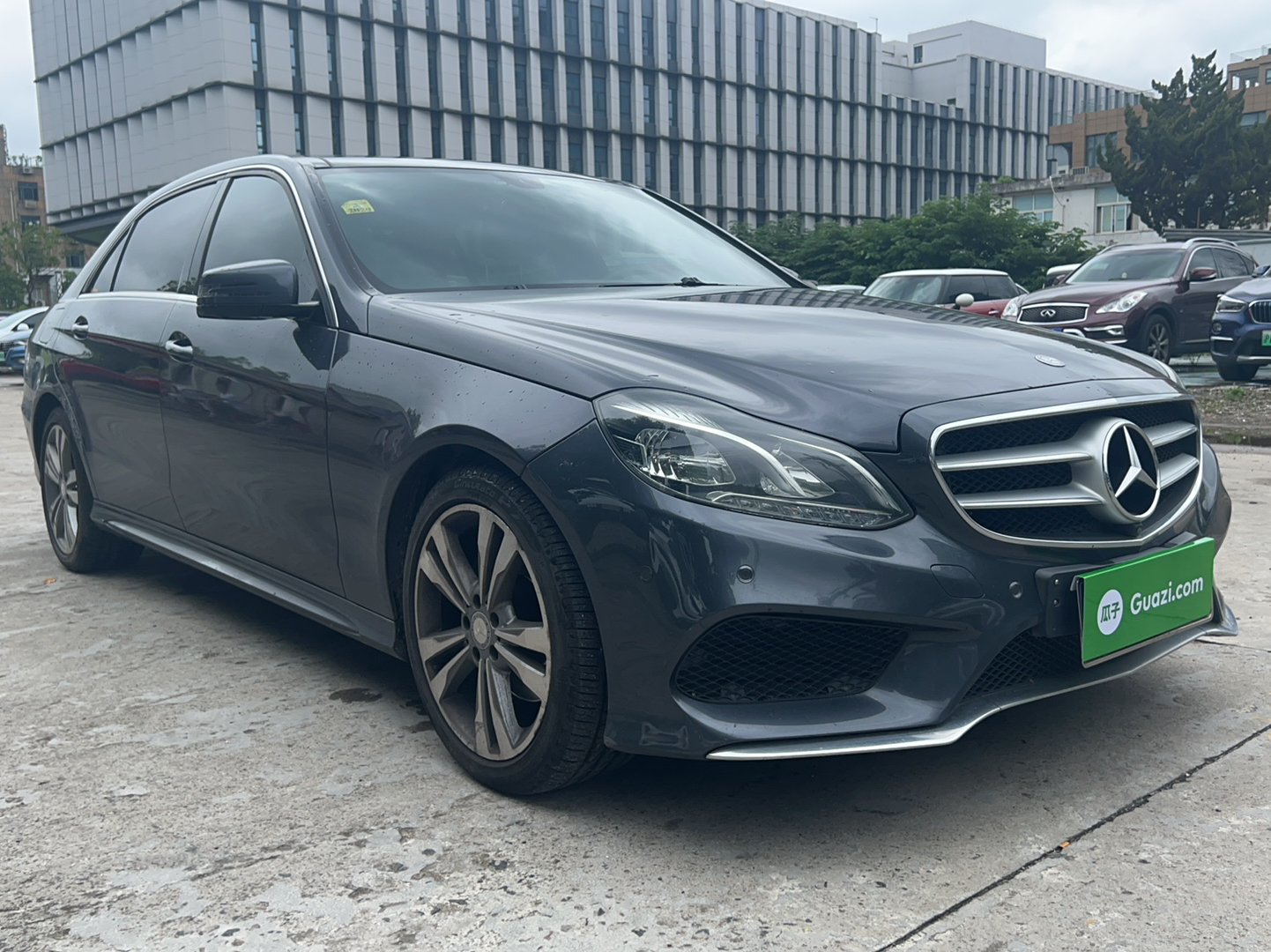 奔驰E级 2014款 改款 E 300 L 运动型