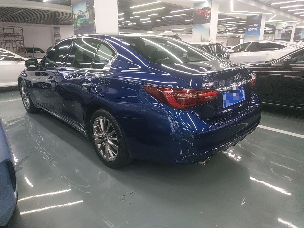 英菲尼迪Q50L 2018款 2.0T 逸享版 国VI