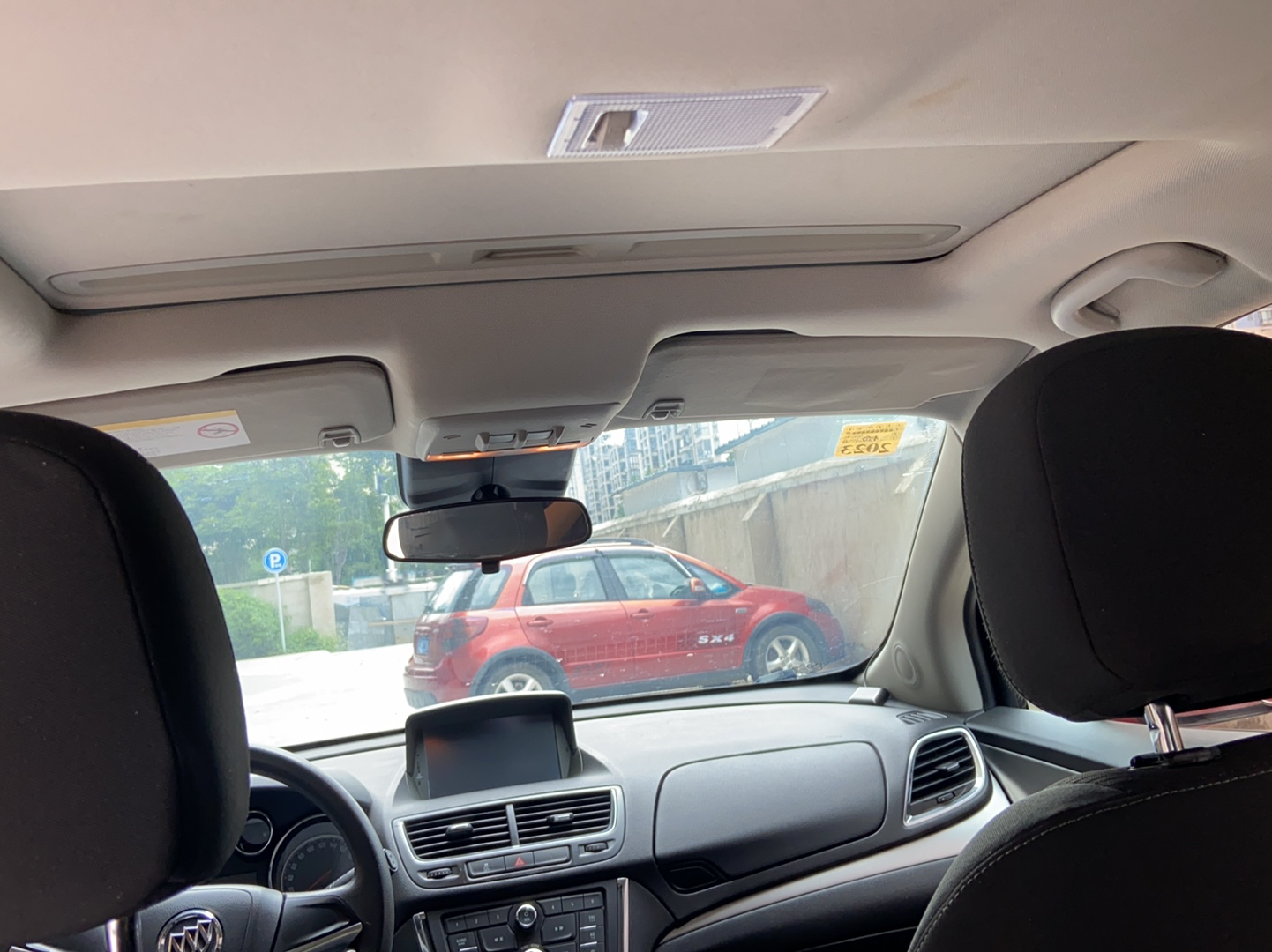 别克 昂科拉 2014款 1.4T 自动两驱都市精英型