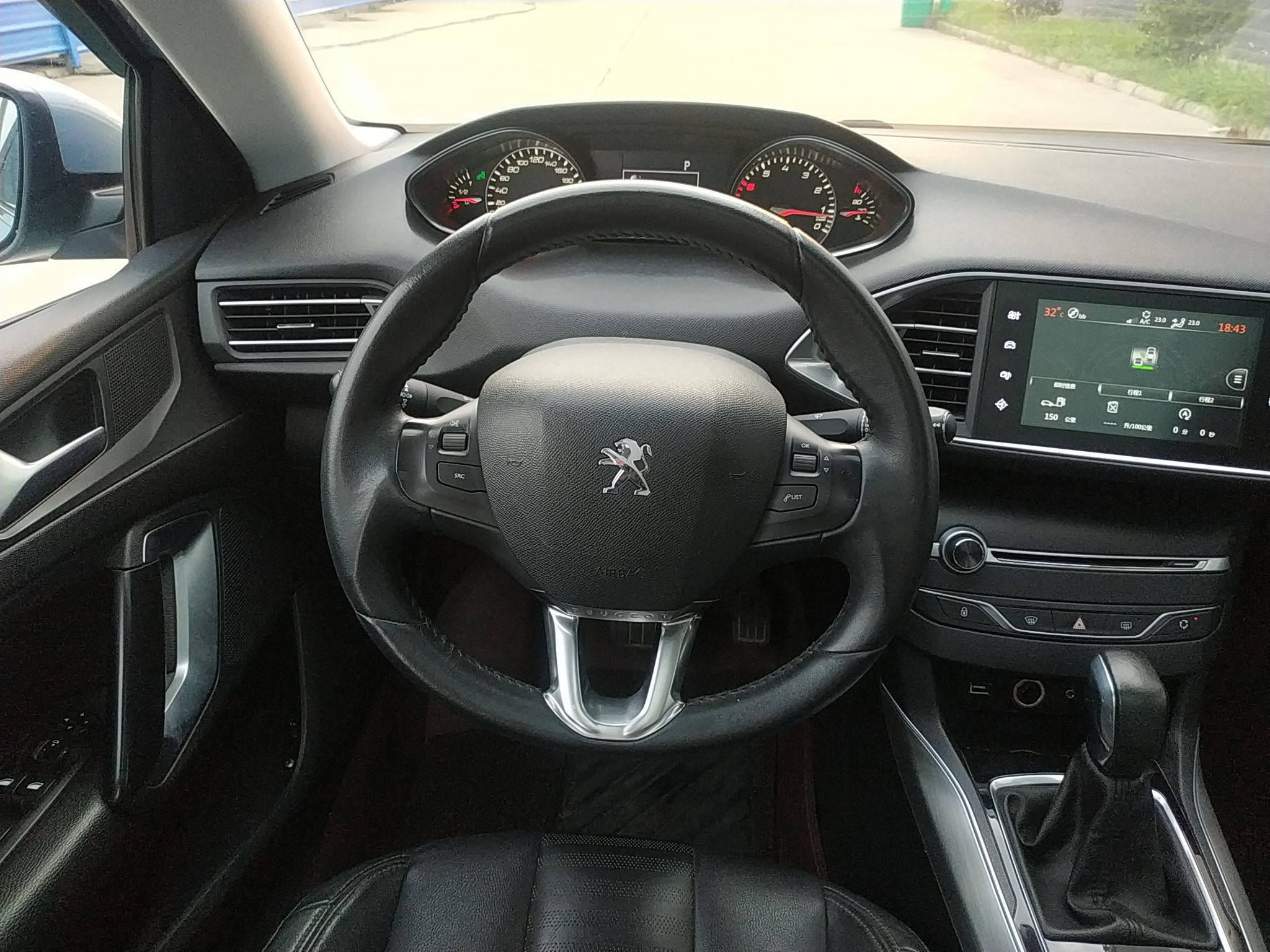 标致308S 2015款 1.6T 自动睿驰版