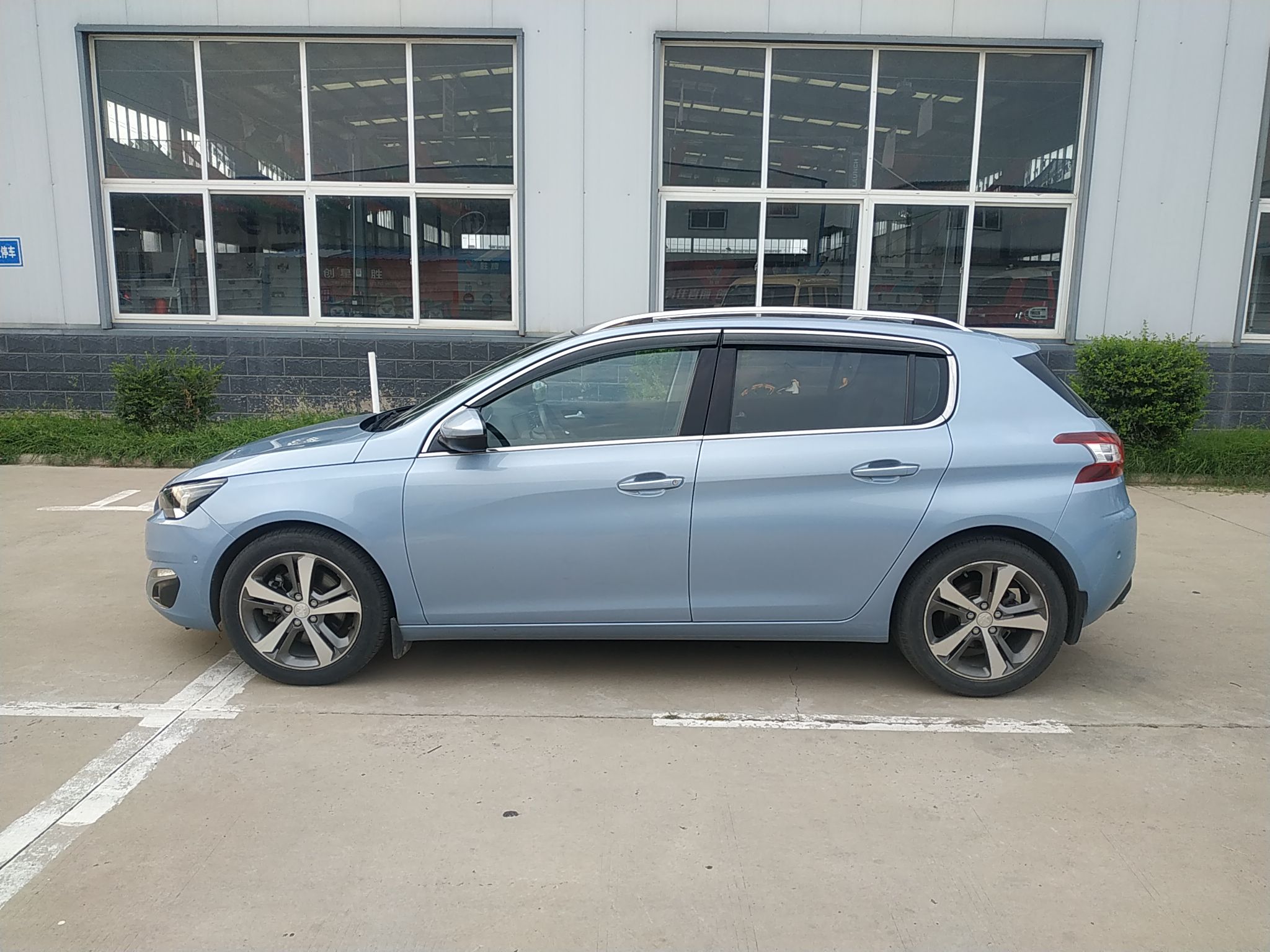 标致308S 2015款 1.6T 自动睿驰版