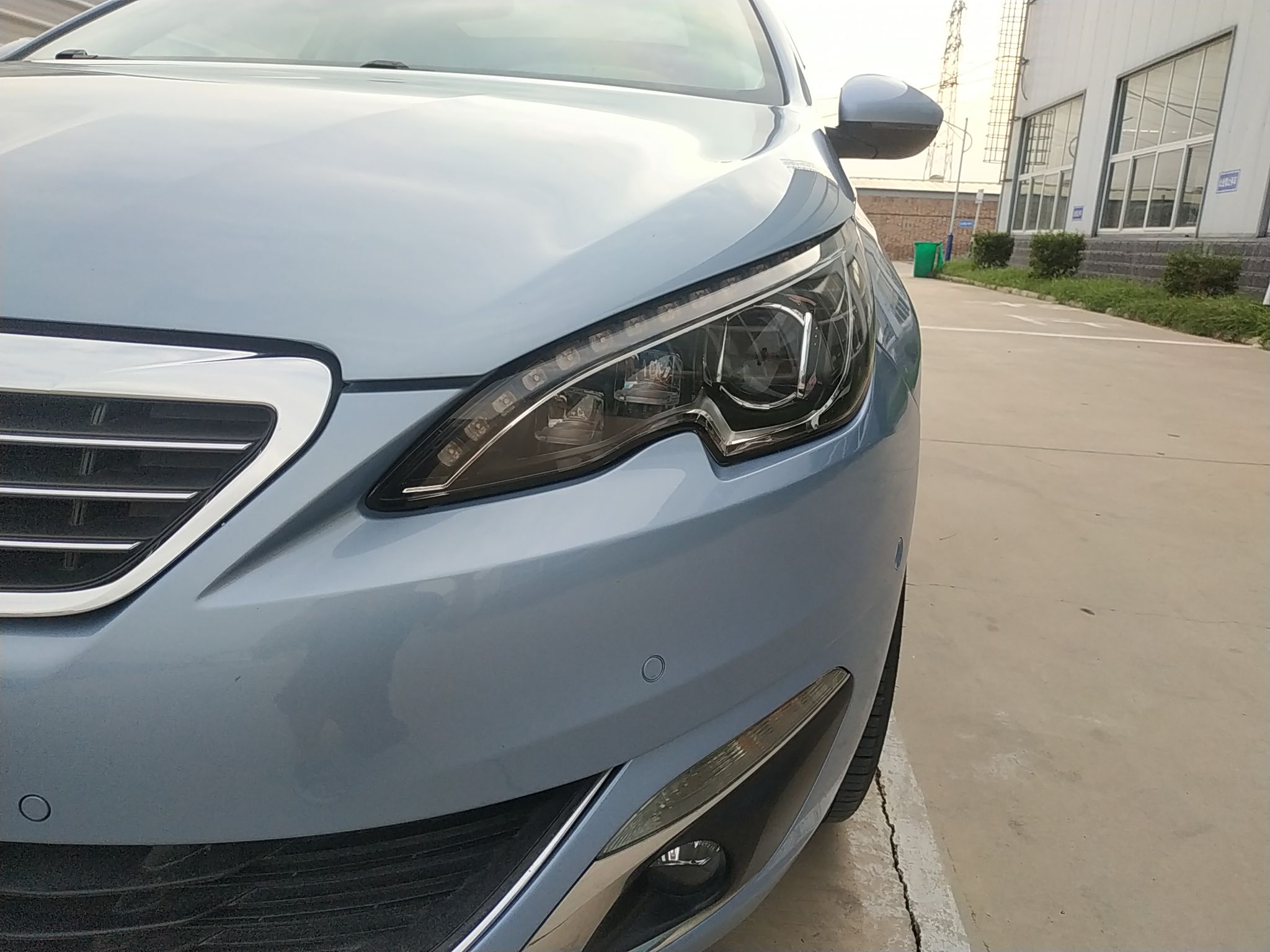 标致308S 2015款 1.6T 自动睿驰版