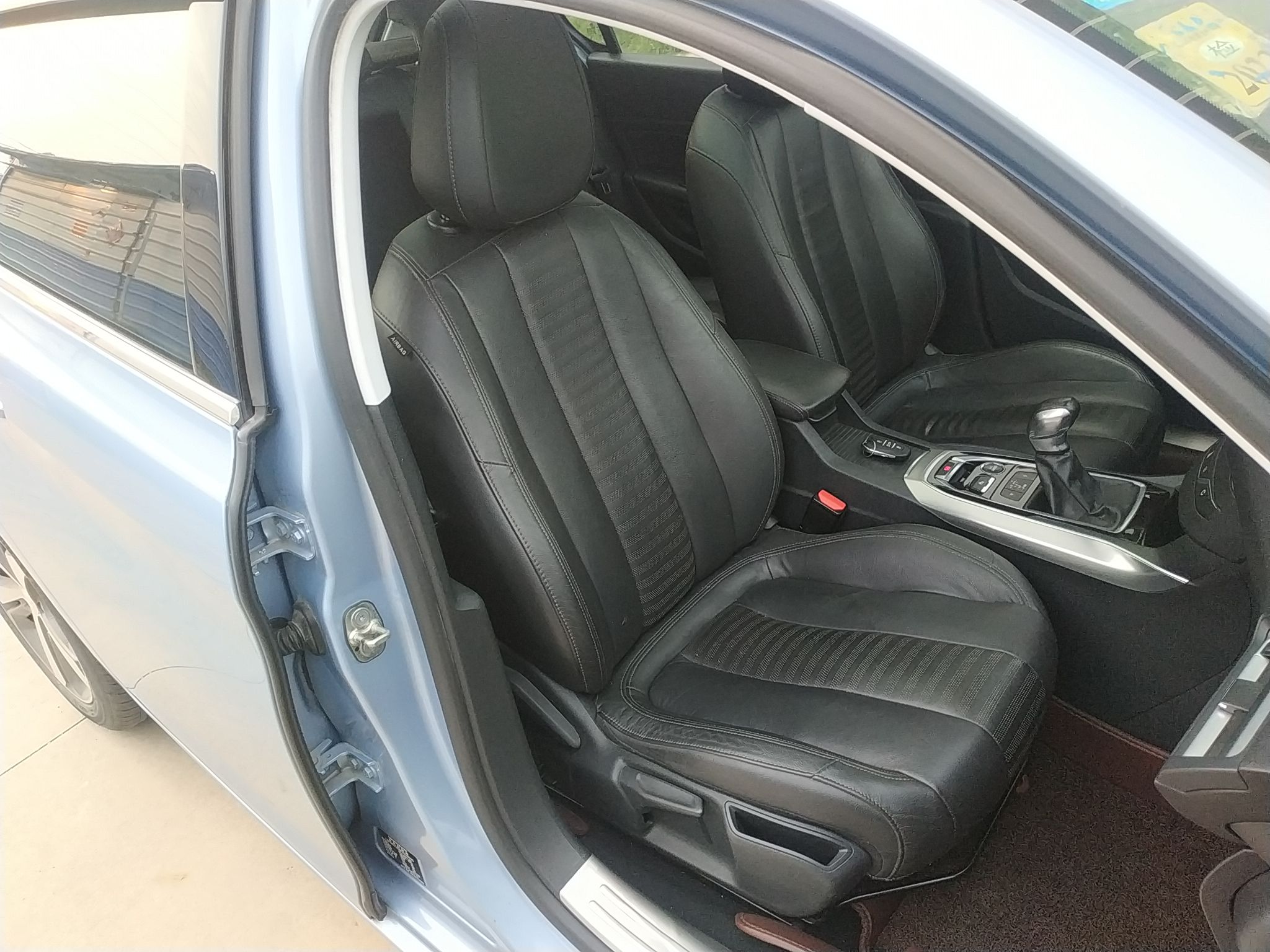 标致308S 2015款 1.6T 自动睿驰版