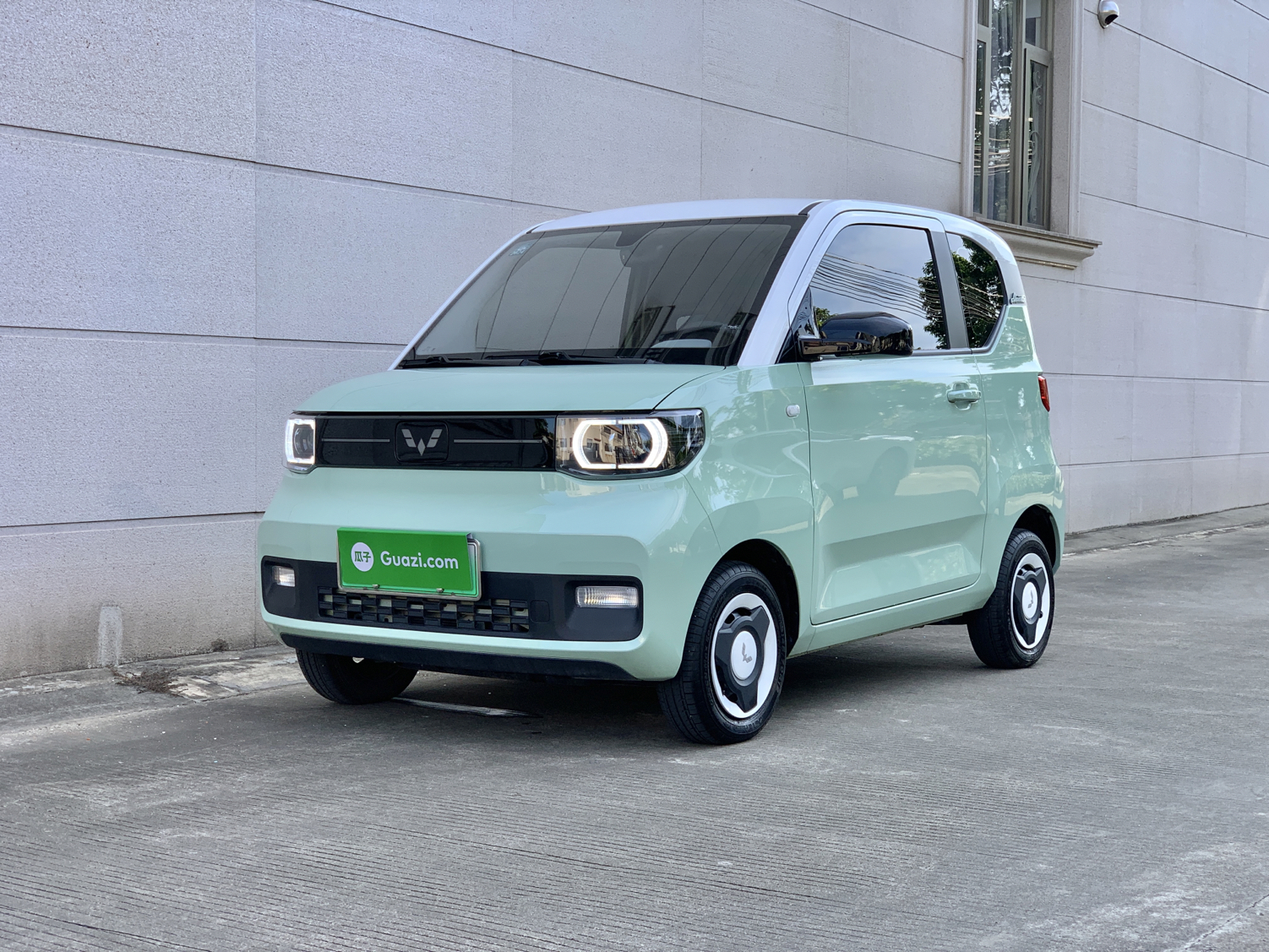 五菱汽车 宏光MINI EV 2022款 马卡龙臻享款 磷酸铁锂