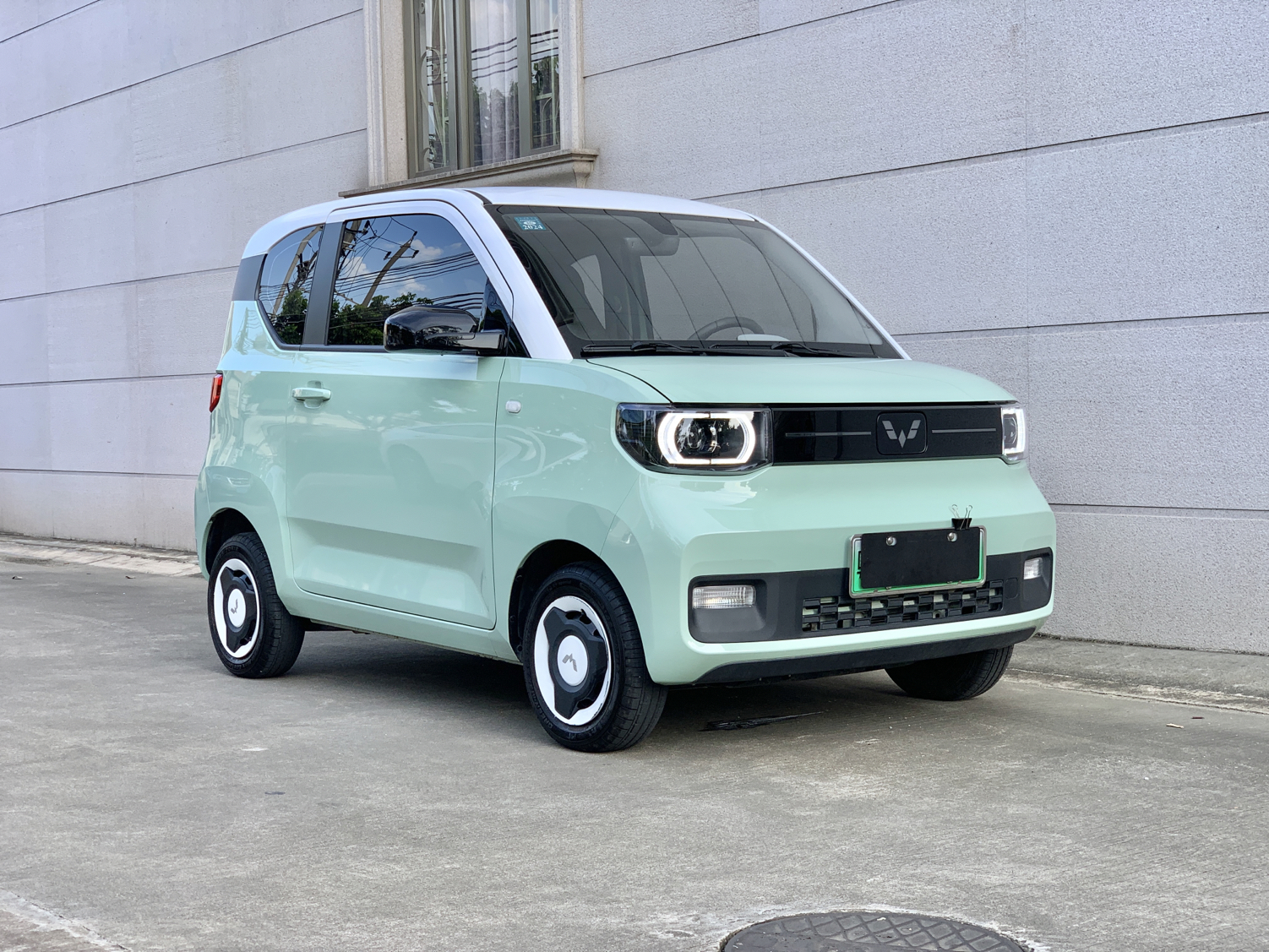 五菱汽车 宏光MINI EV 2022款 马卡龙臻享款 磷酸铁锂