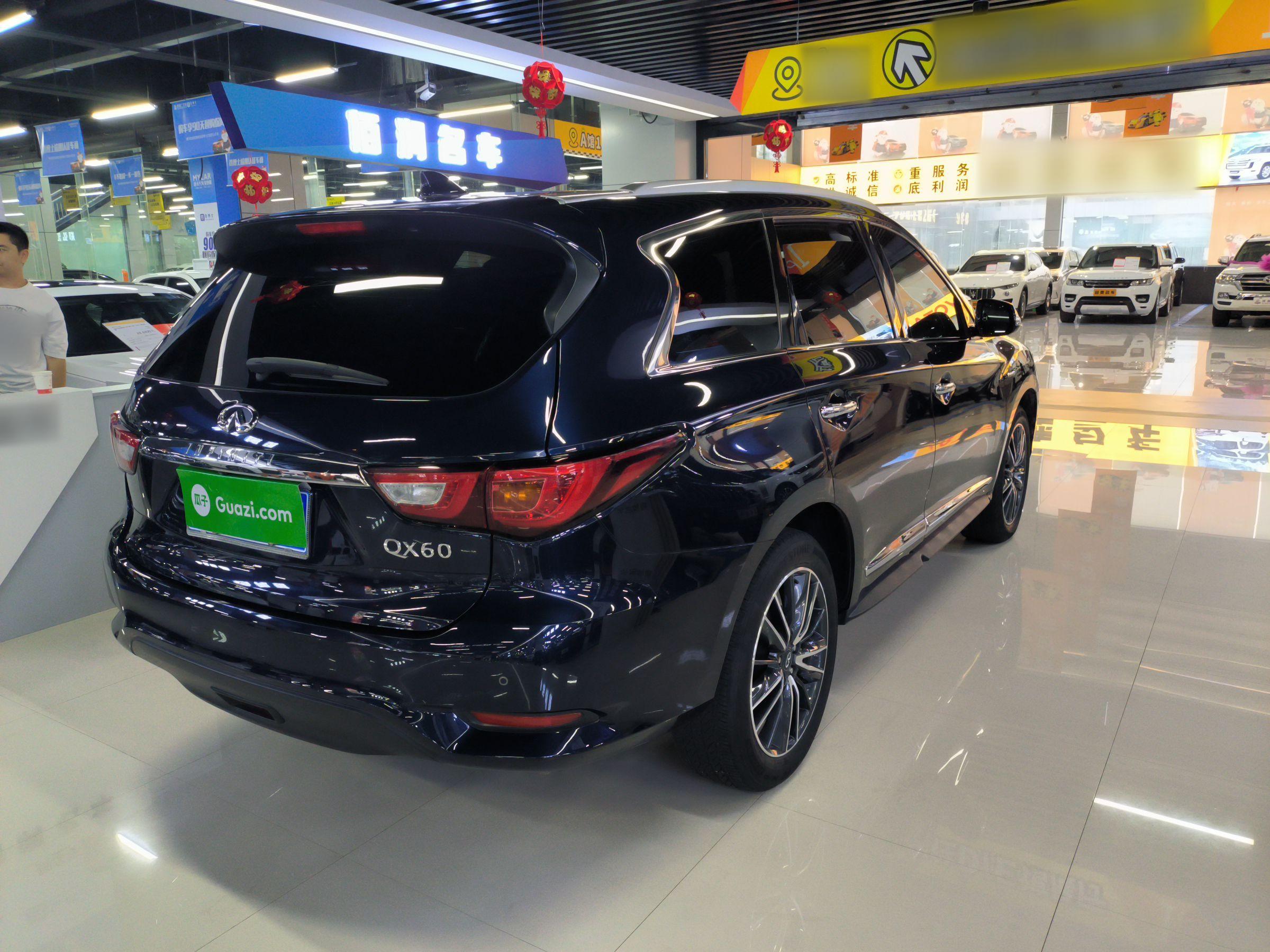 英菲尼迪QX60 2020款 2.5 S/C Hybrid 两驱卓越版(进口)