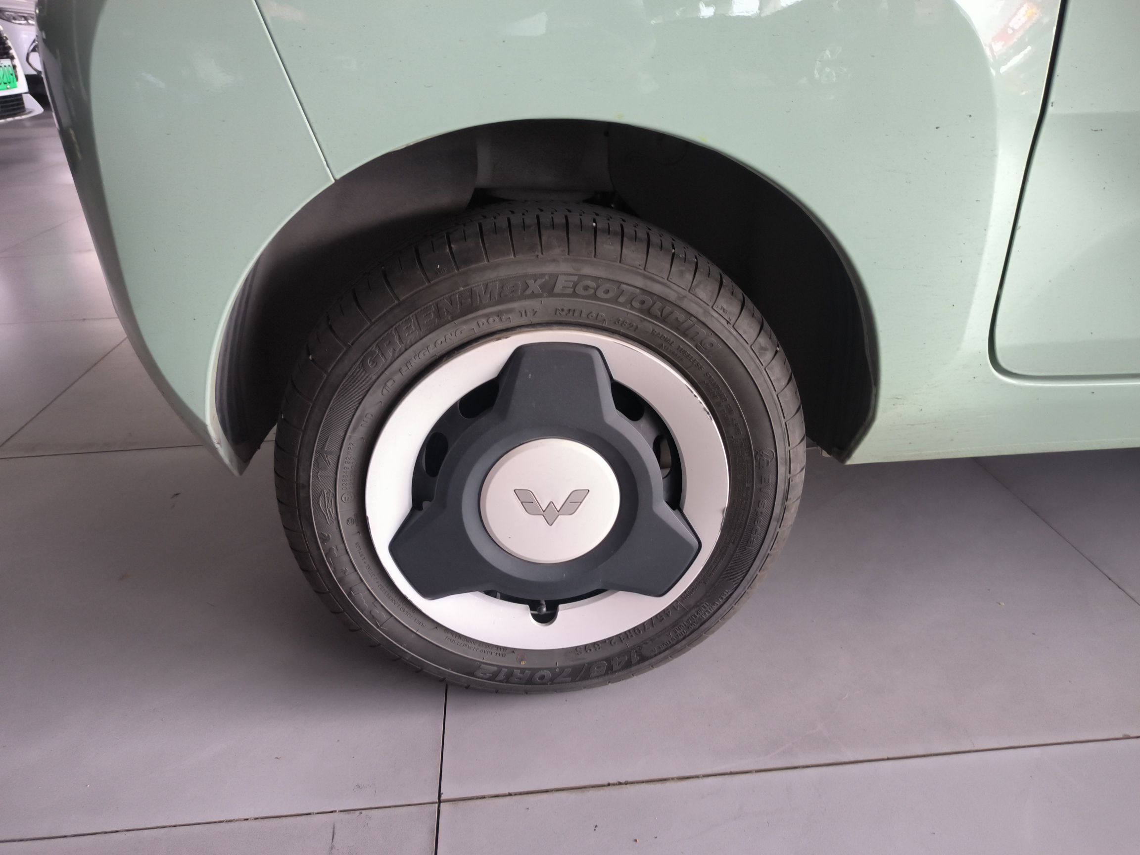 五菱汽车 宏光MINI EV 2021款 马卡龙臻享款 磷酸铁锂