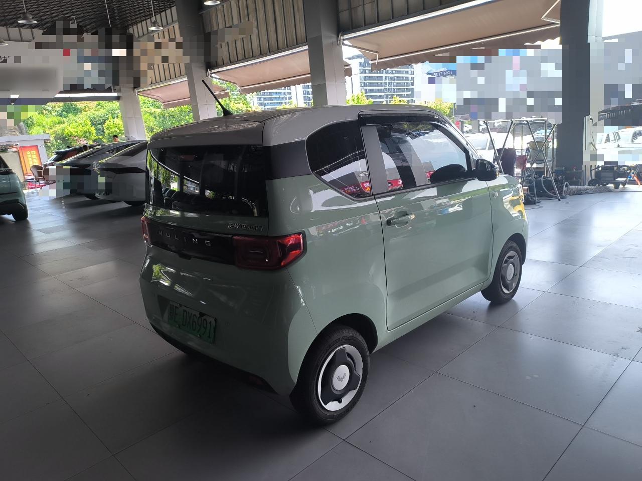 五菱汽车 宏光MINI EV 2021款 马卡龙臻享款 磷酸铁锂