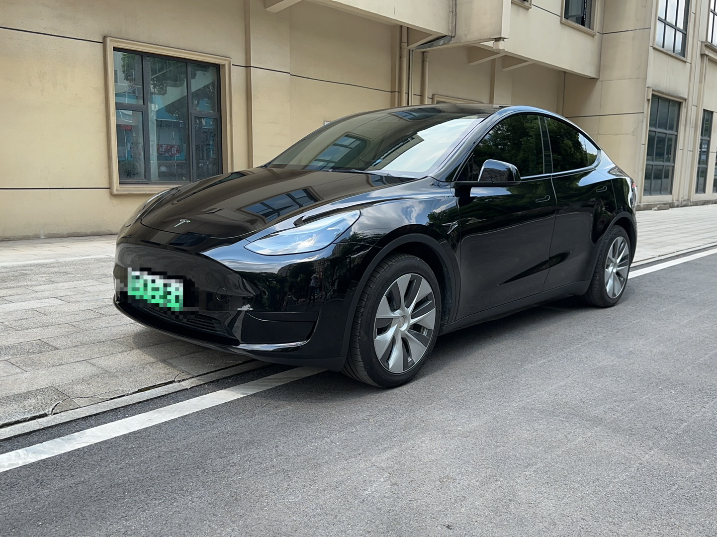 特斯拉 Model Y 2022款 后轮驱动版