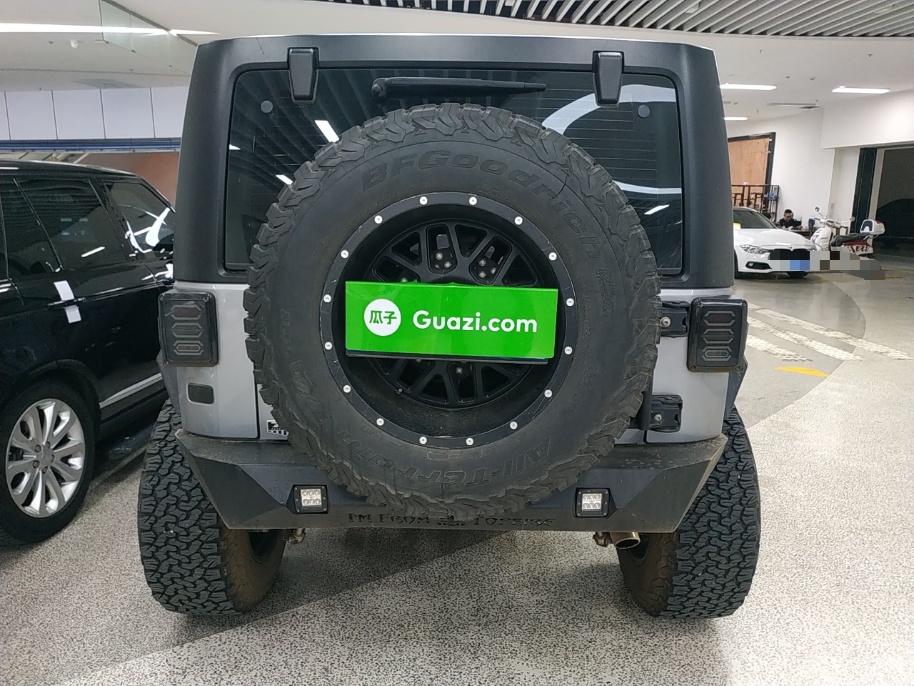 Jeep 牧马人 2015款 2.8TD Sahara 四门舒享版(进口)