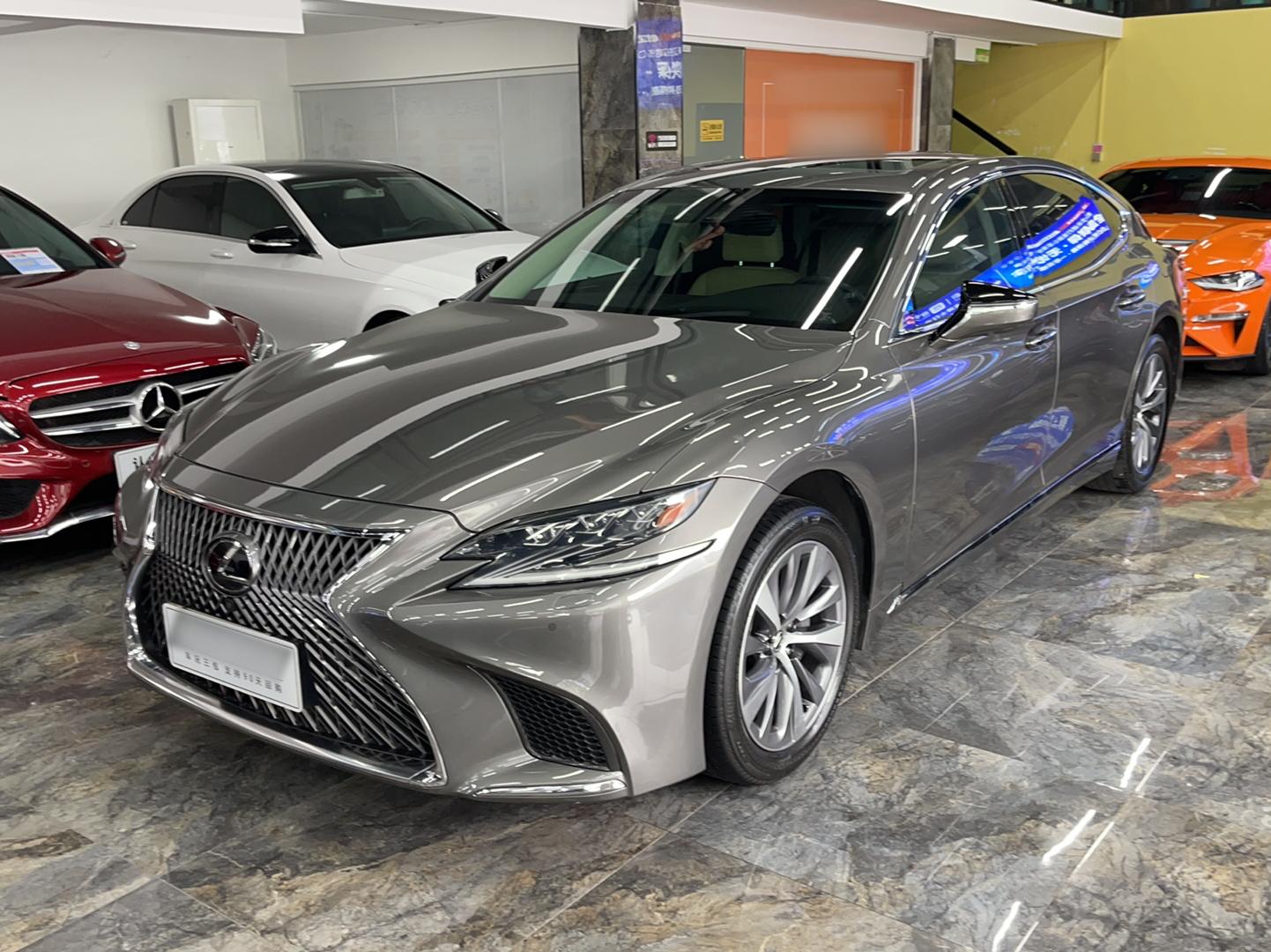 雷克萨斯LS 2018款 350 卓越版 国V