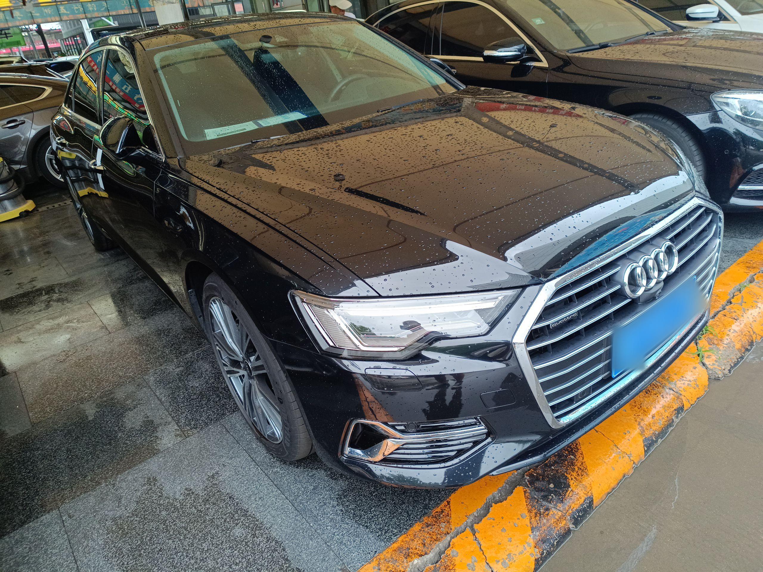 奥迪A6L 2022款 45 TFSI quattro 臻选致雅型