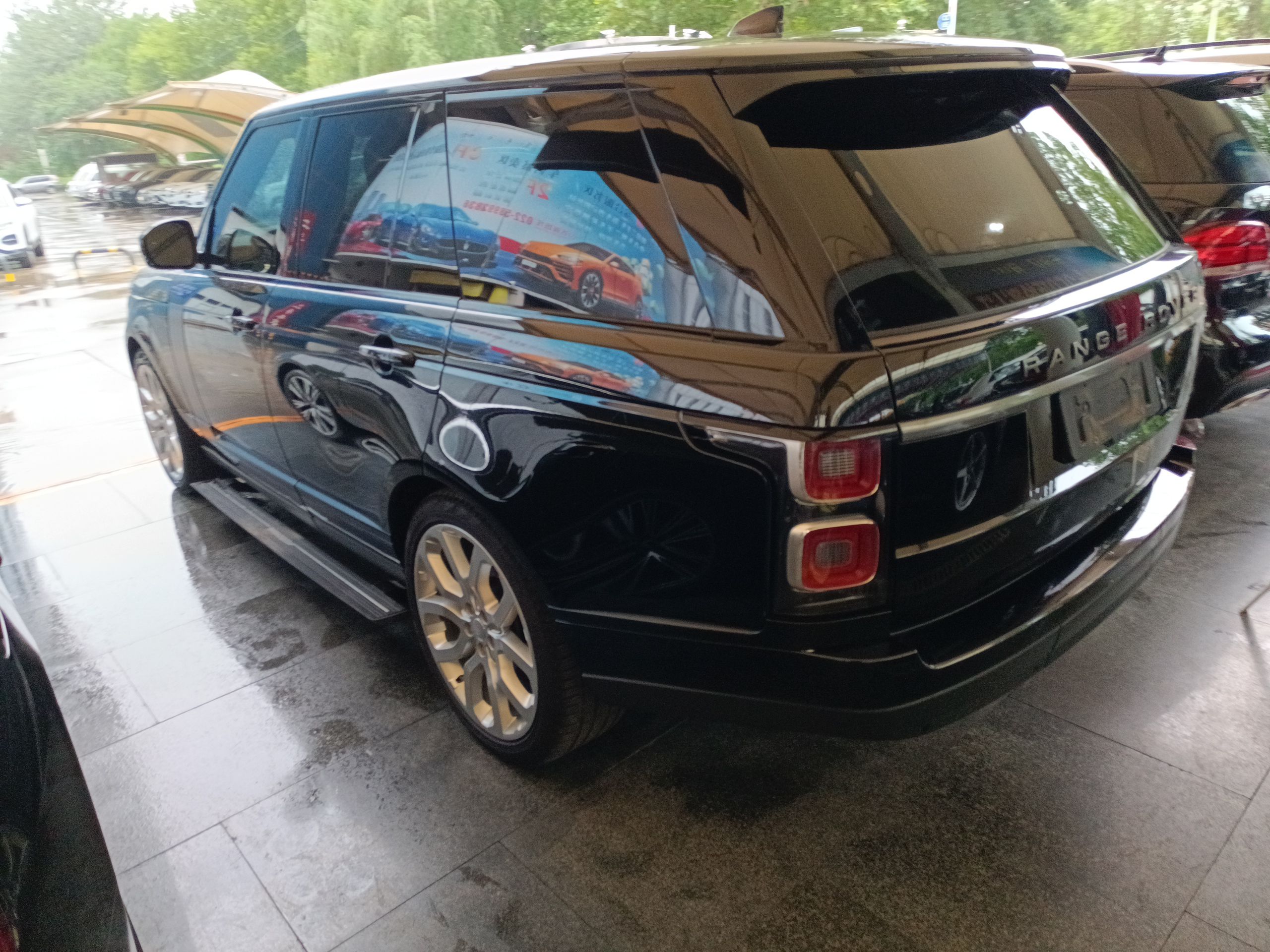 路虎 揽胜 2018款 3.0 SC V6 盛世版(进口)