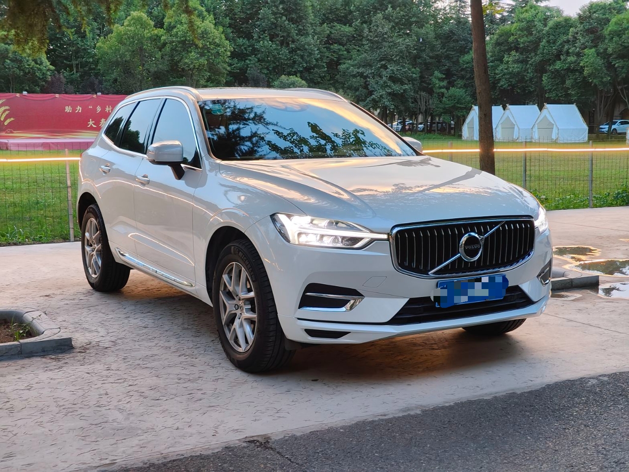 沃尔沃XC60 2020款 T5 四驱智逸豪华版