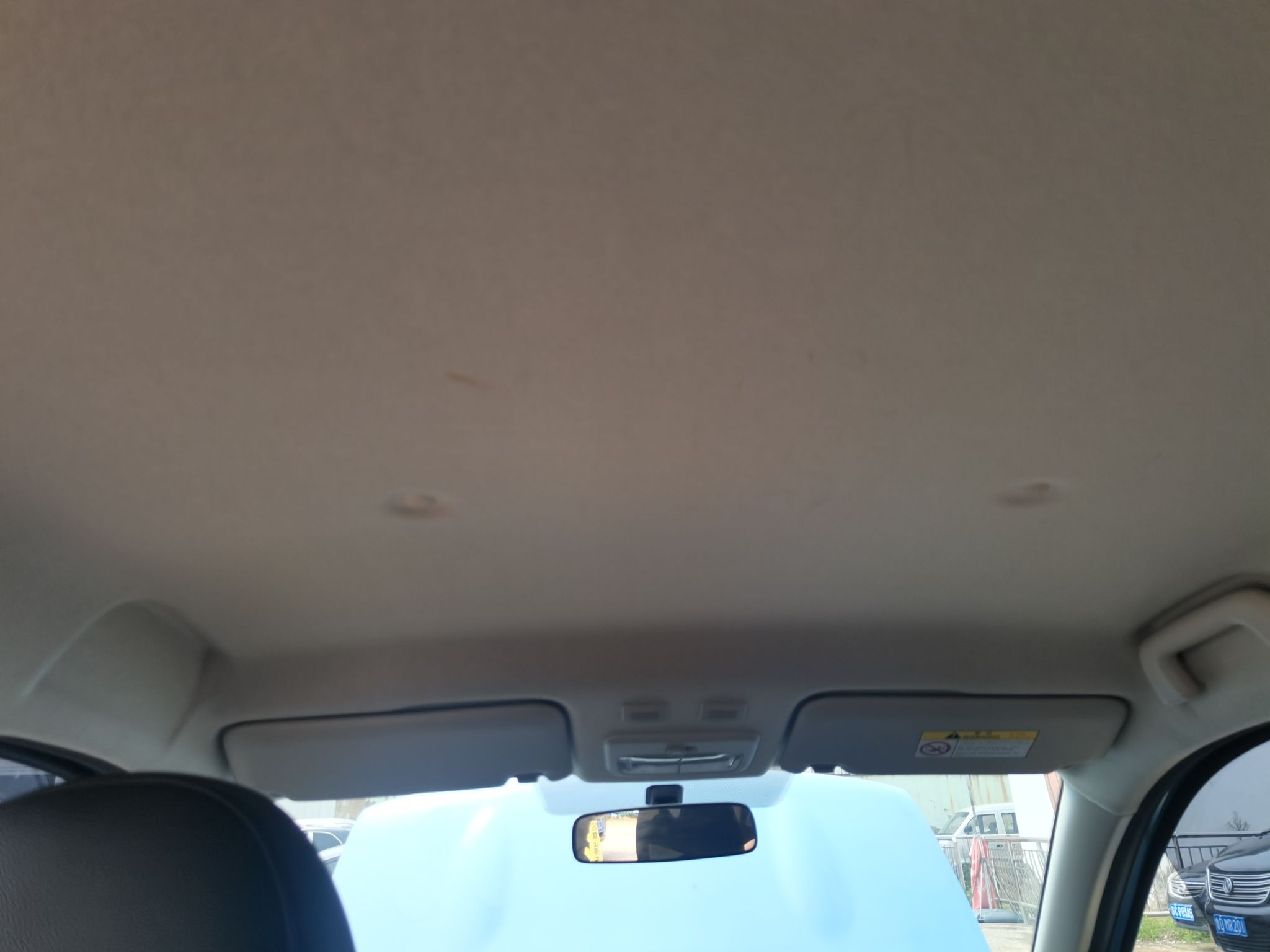 欧拉黑猫 2022款 301km 基础型 三元锂