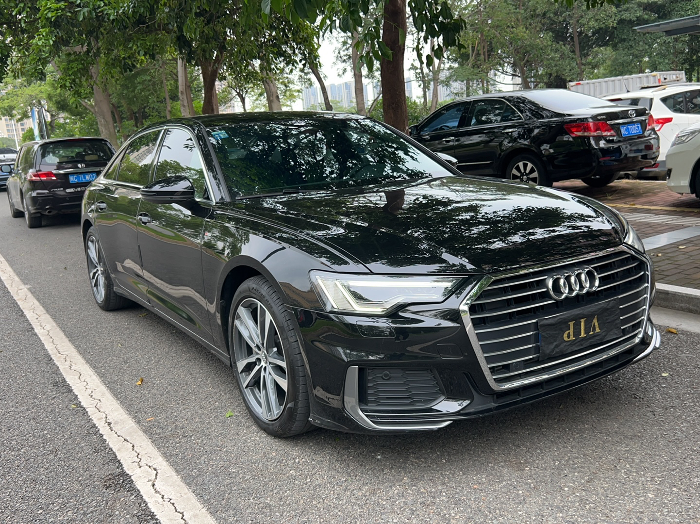 奥迪A6L 2019款 40 TFSI 豪华动感型