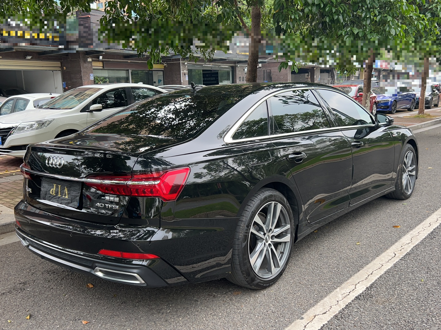 奥迪A6L 2019款 40 TFSI 豪华动感型