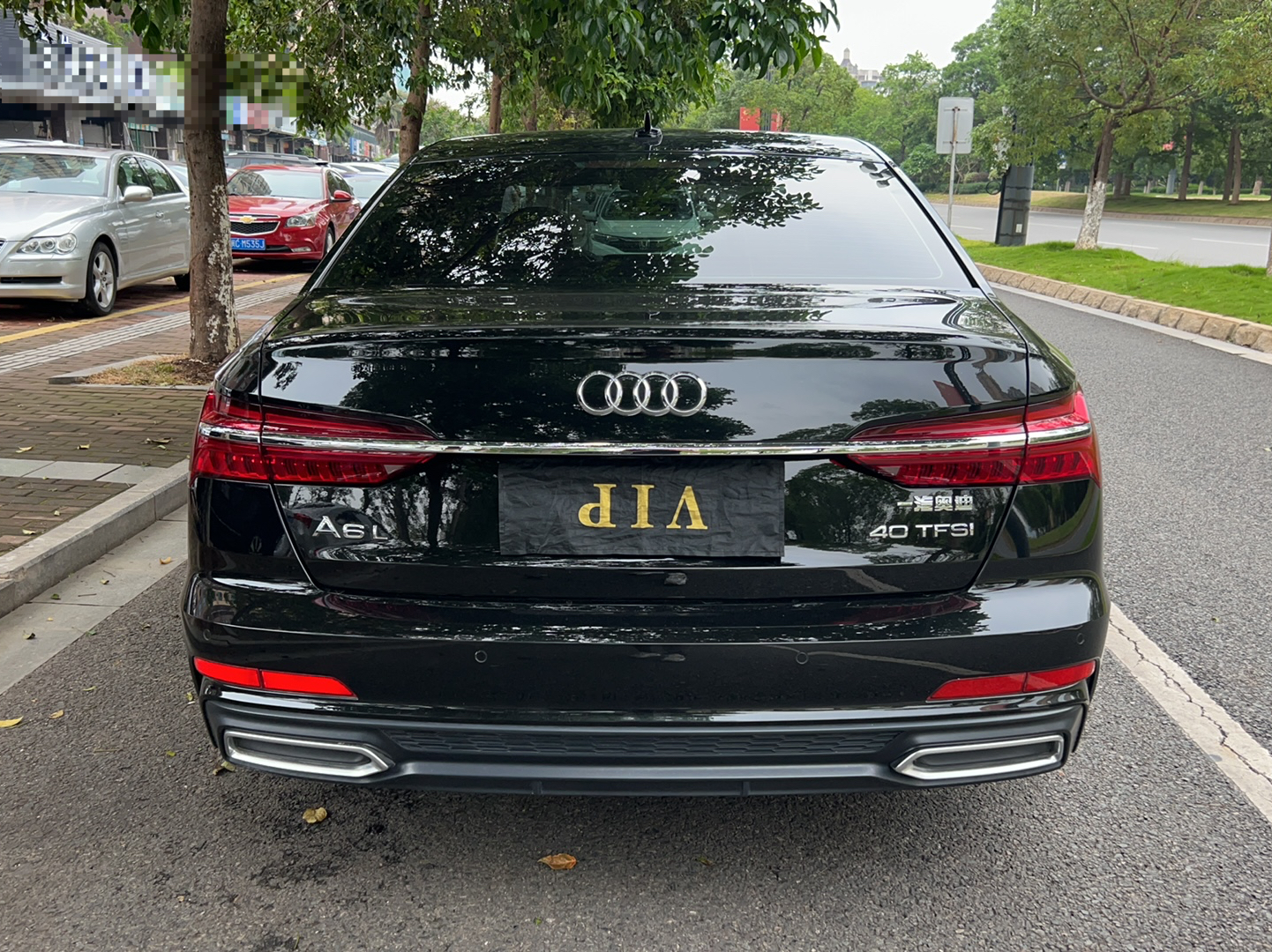 奥迪A6L 2019款 40 TFSI 豪华动感型