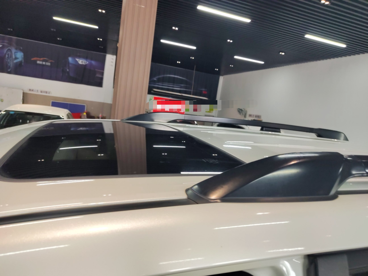 丰田 普拉多 2019款 3.5L 自动TX-L尊享版后挂备胎
