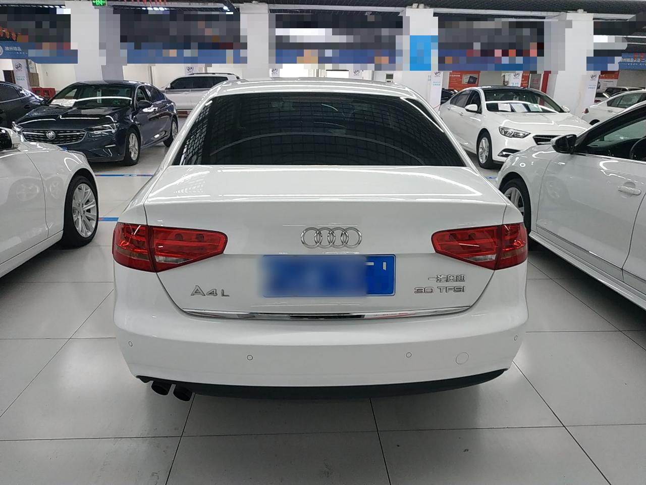 奥迪A4L 2016款 30 TFSI 自动舒适型