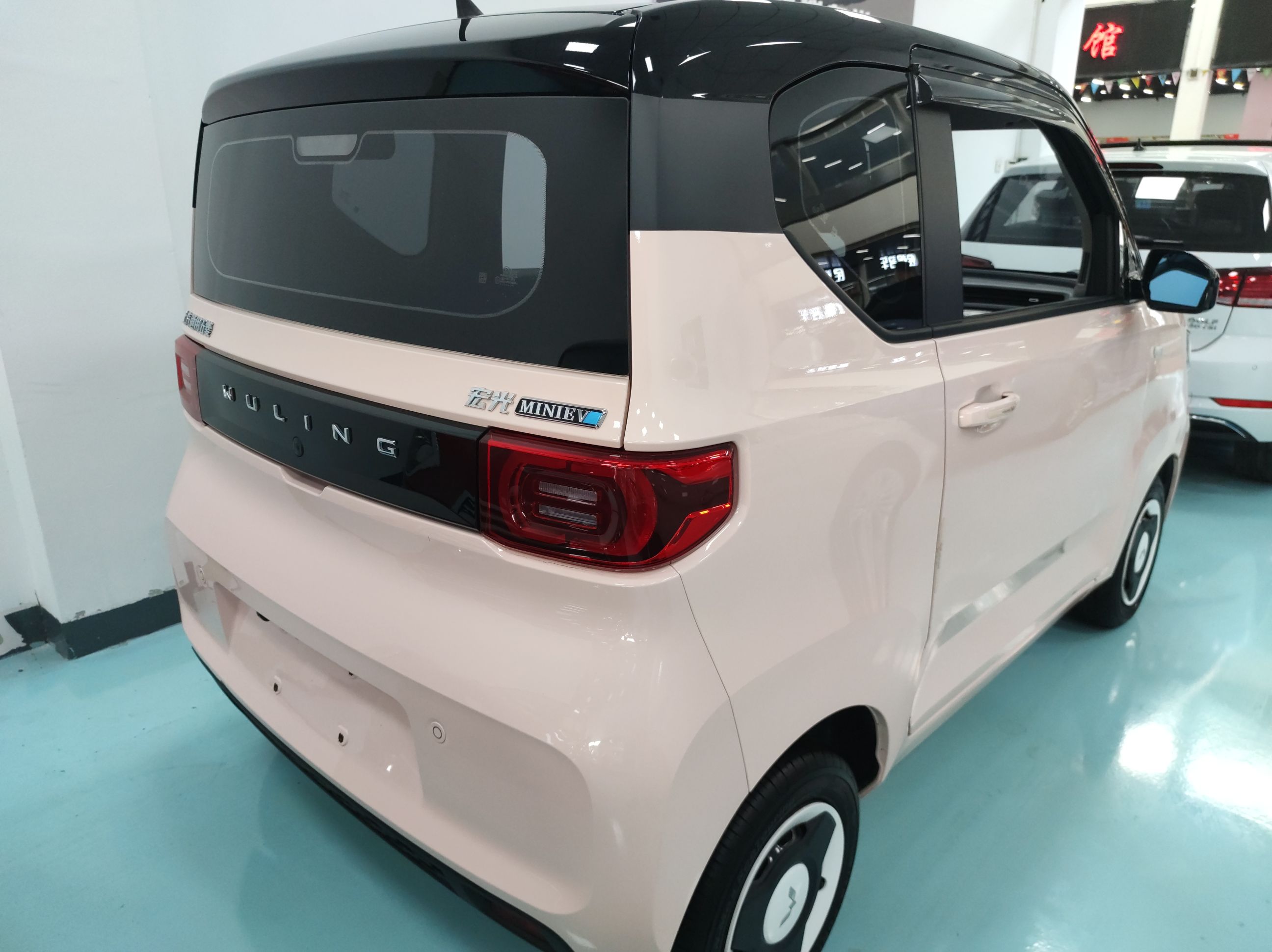 五菱汽车 宏光MINI EV 2021款 马卡龙臻享款 三元锂