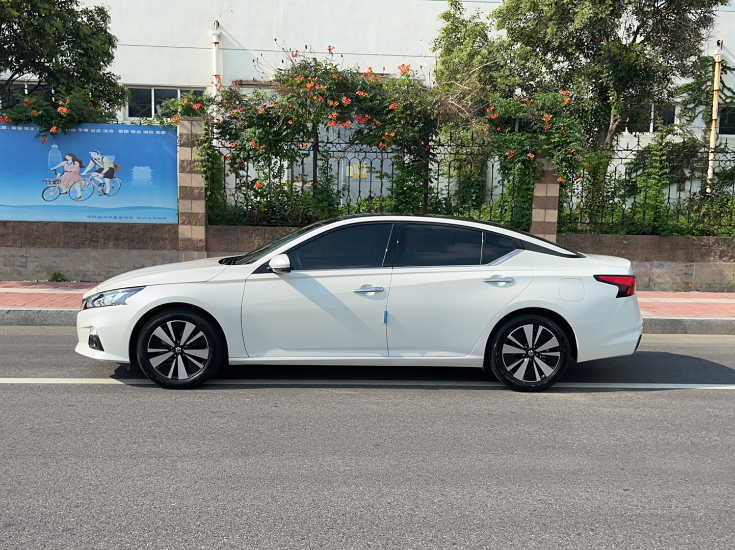 日产 天籁 2021款 2.0L XL 舒适版