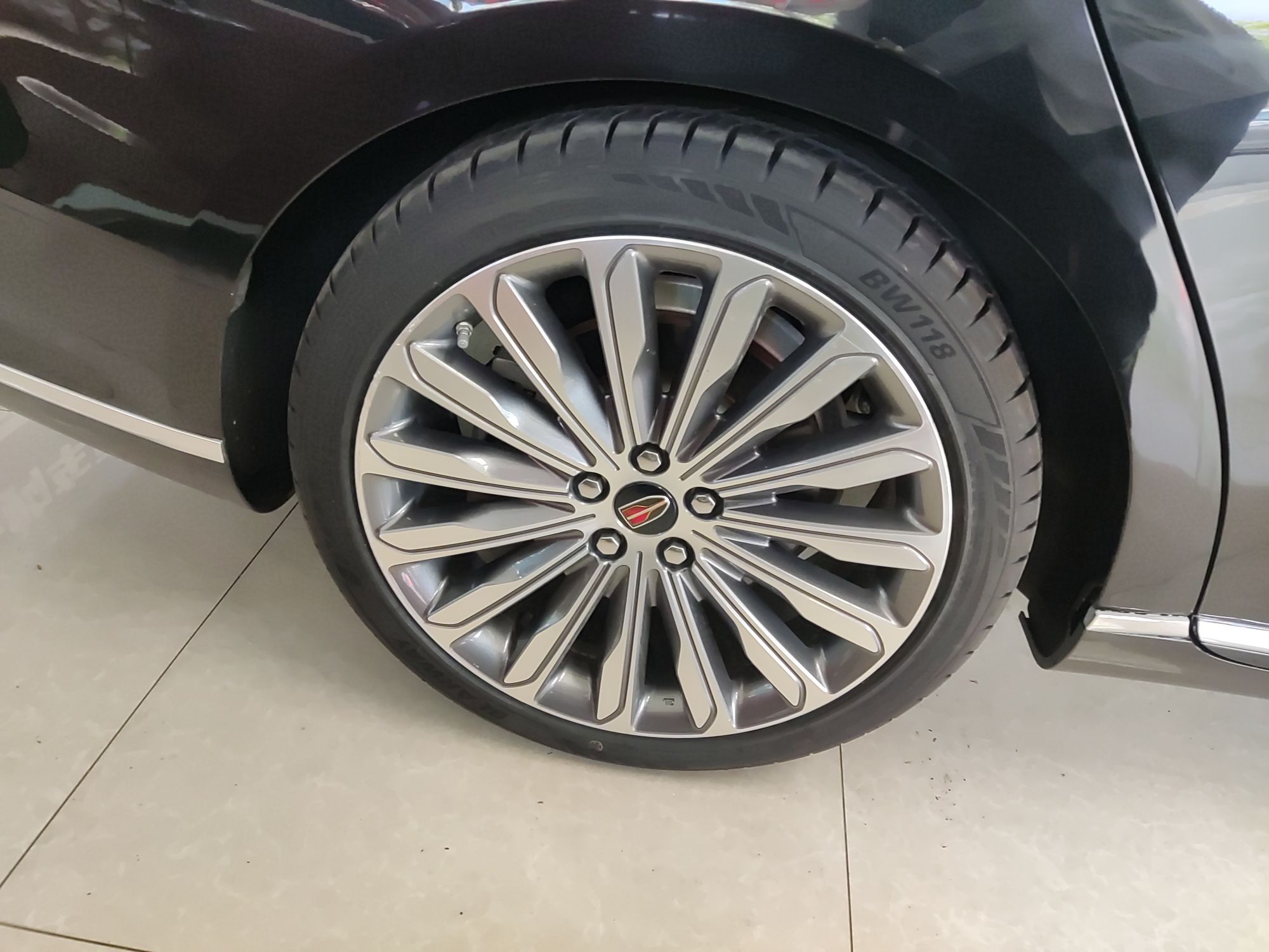 红旗H9 2022款 3.0T 智联旗领四座版