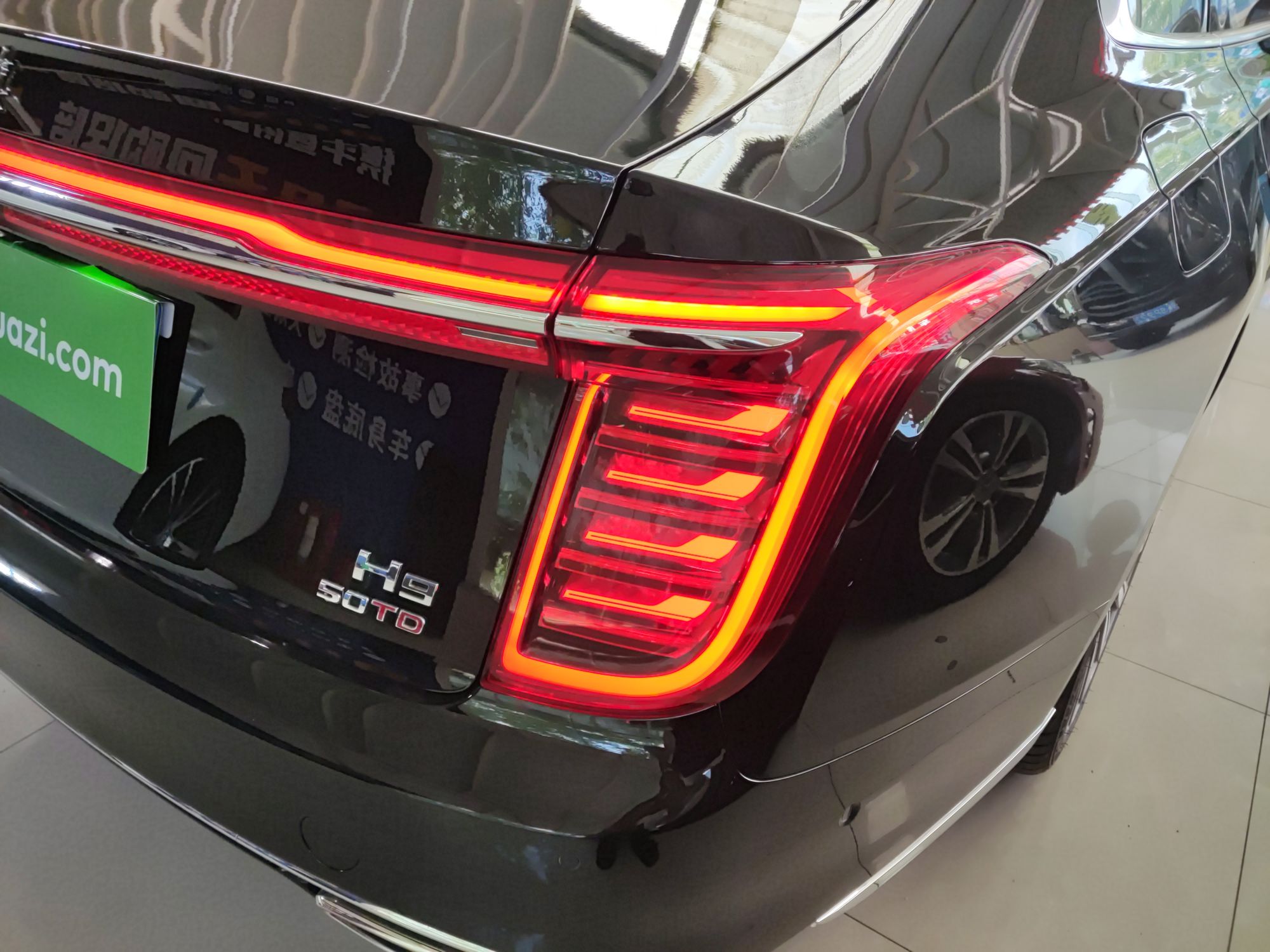 红旗H9 2022款 3.0T 智联旗领四座版