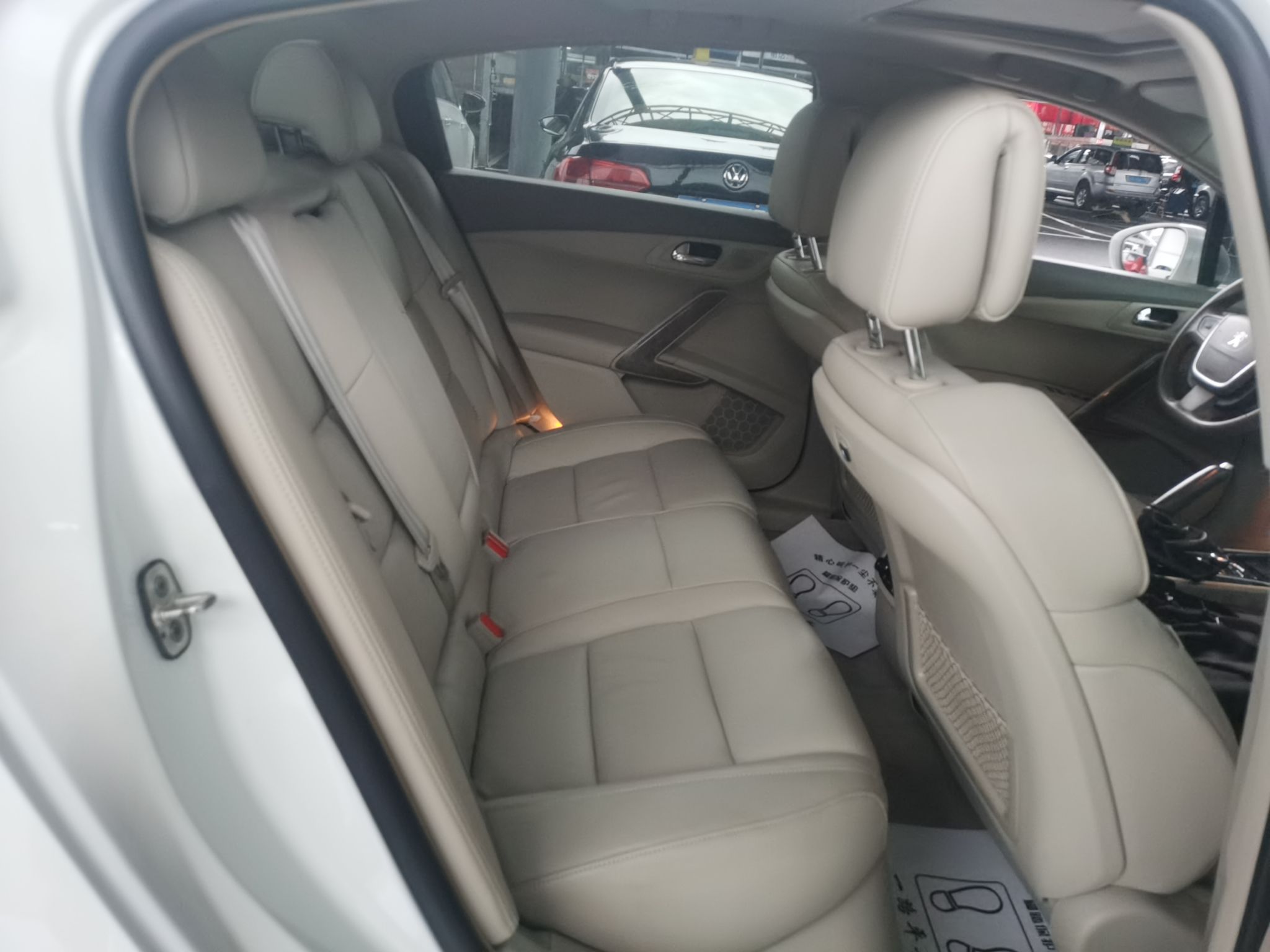 标致508 2012款 2.0L 自动智享版