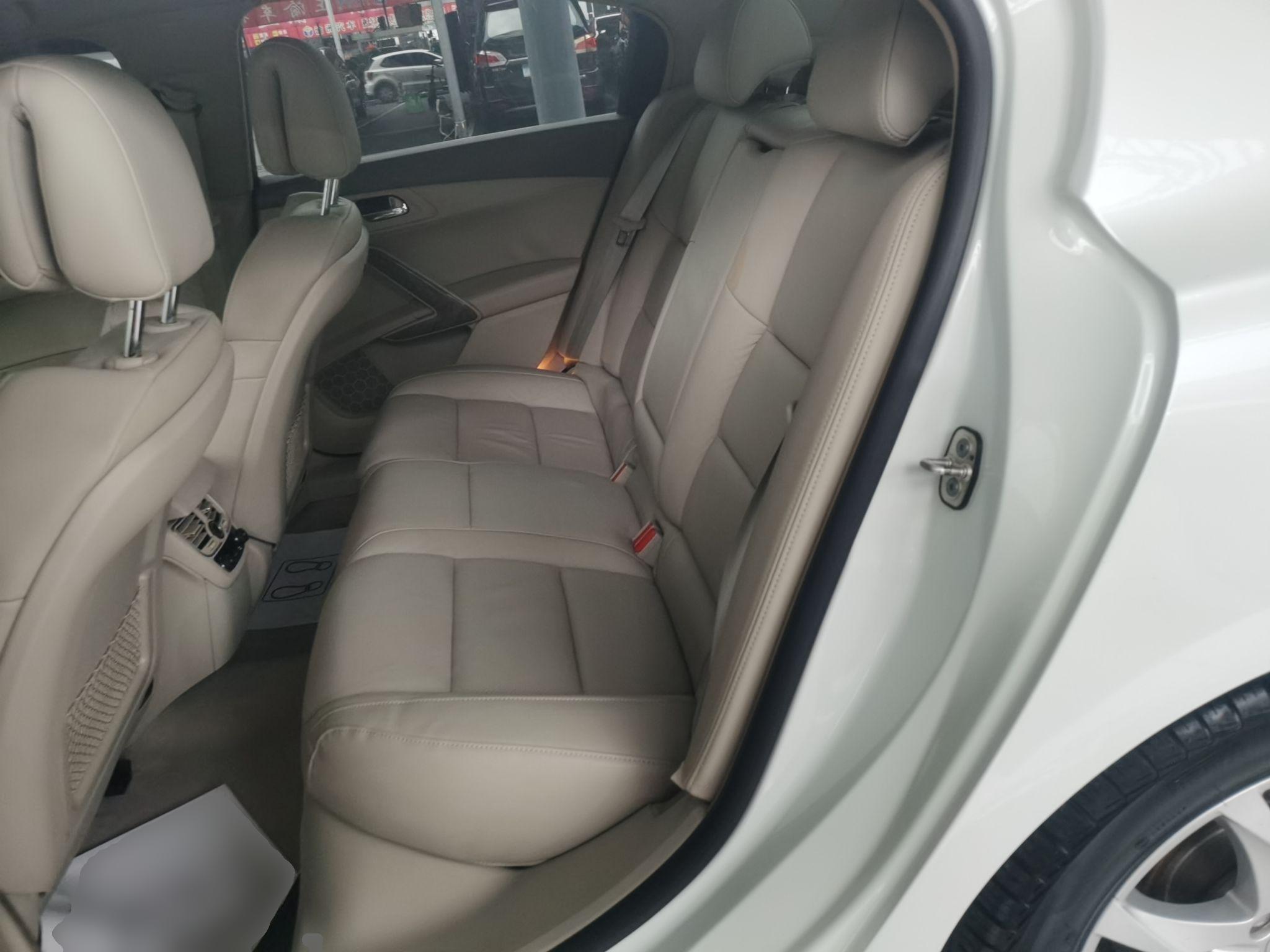 标致508 2012款 2.0L 自动智享版