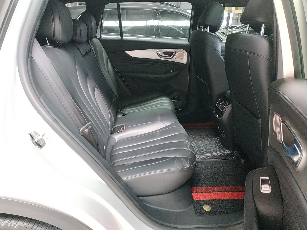 荣威RX5 MAX 2019款 400TGI 自动智能座舱旗舰版