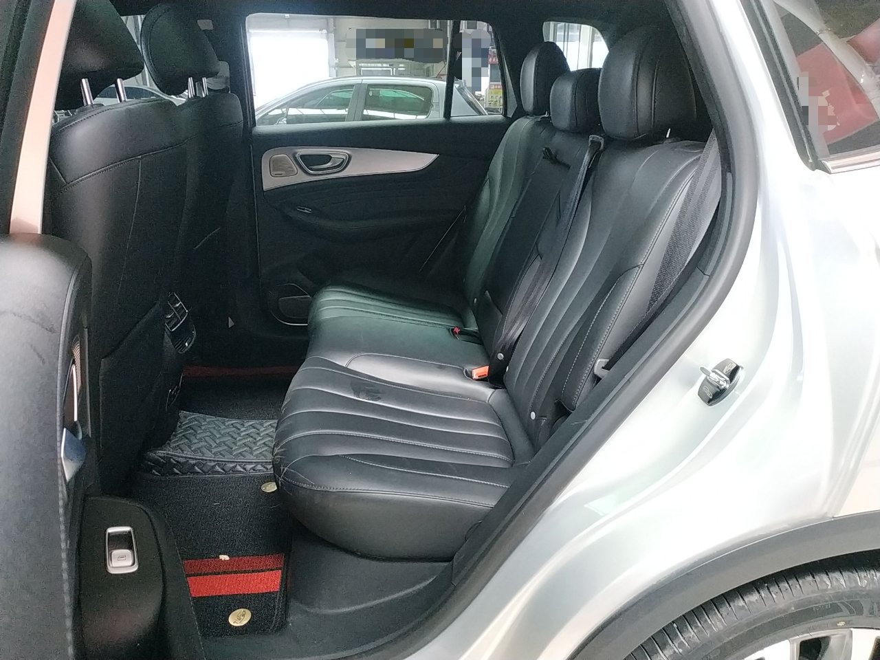 荣威RX5 MAX 2019款 400TGI 自动智能座舱旗舰版