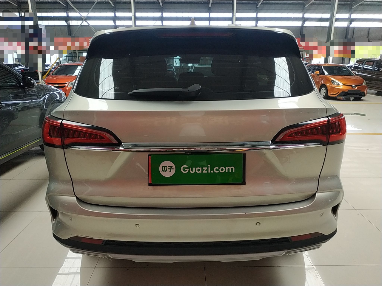 荣威RX5 MAX 2019款 400TGI 自动智能座舱旗舰版