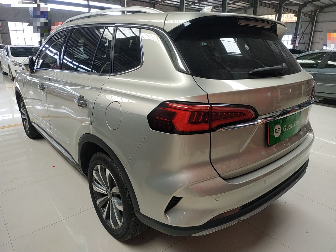 荣威RX5 MAX 2019款 400TGI 自动智能座舱旗舰版